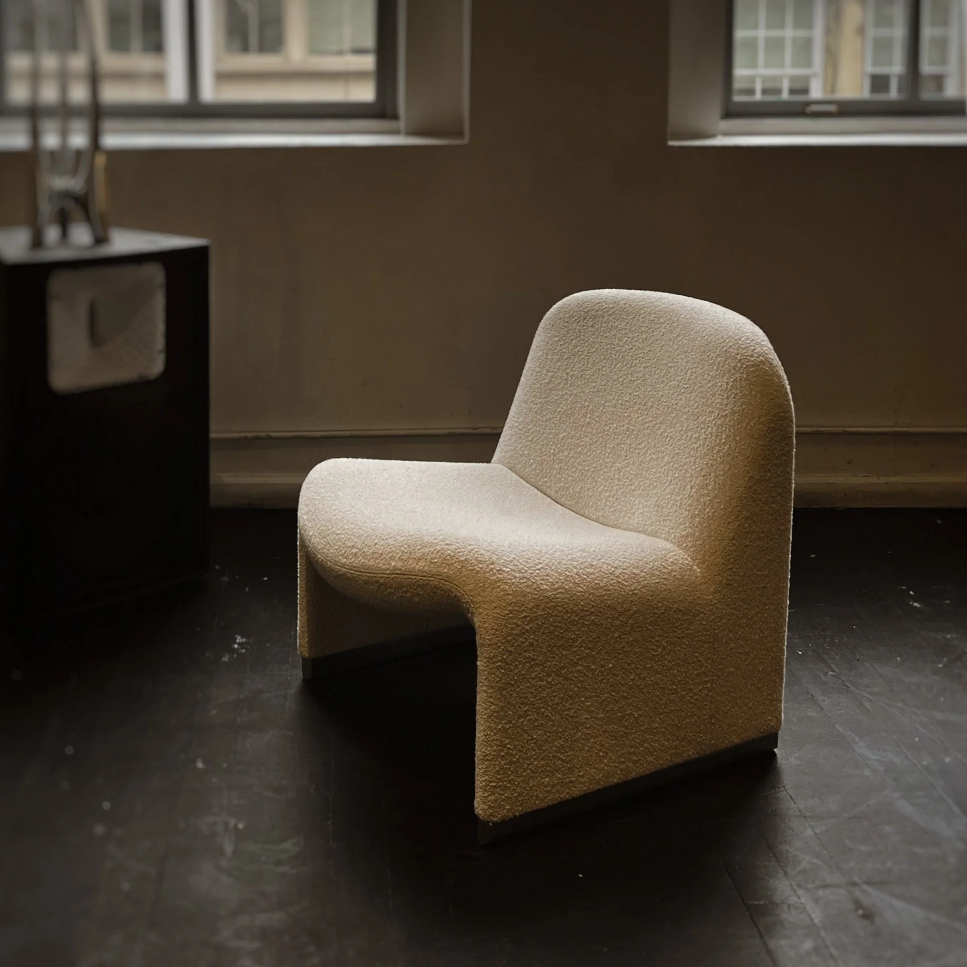 Alky Chair - Official - Image 7