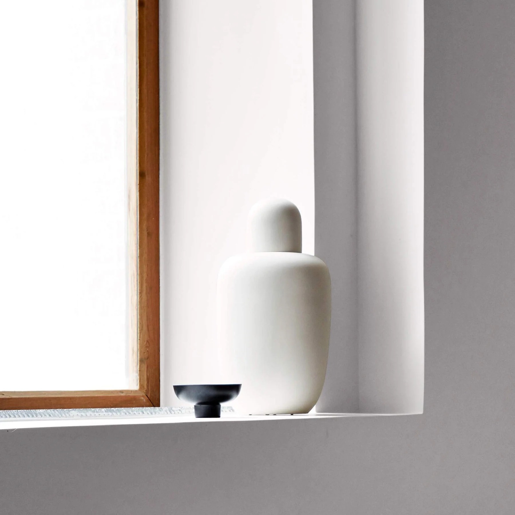 Alumina Tealight Candleholder - Image 5