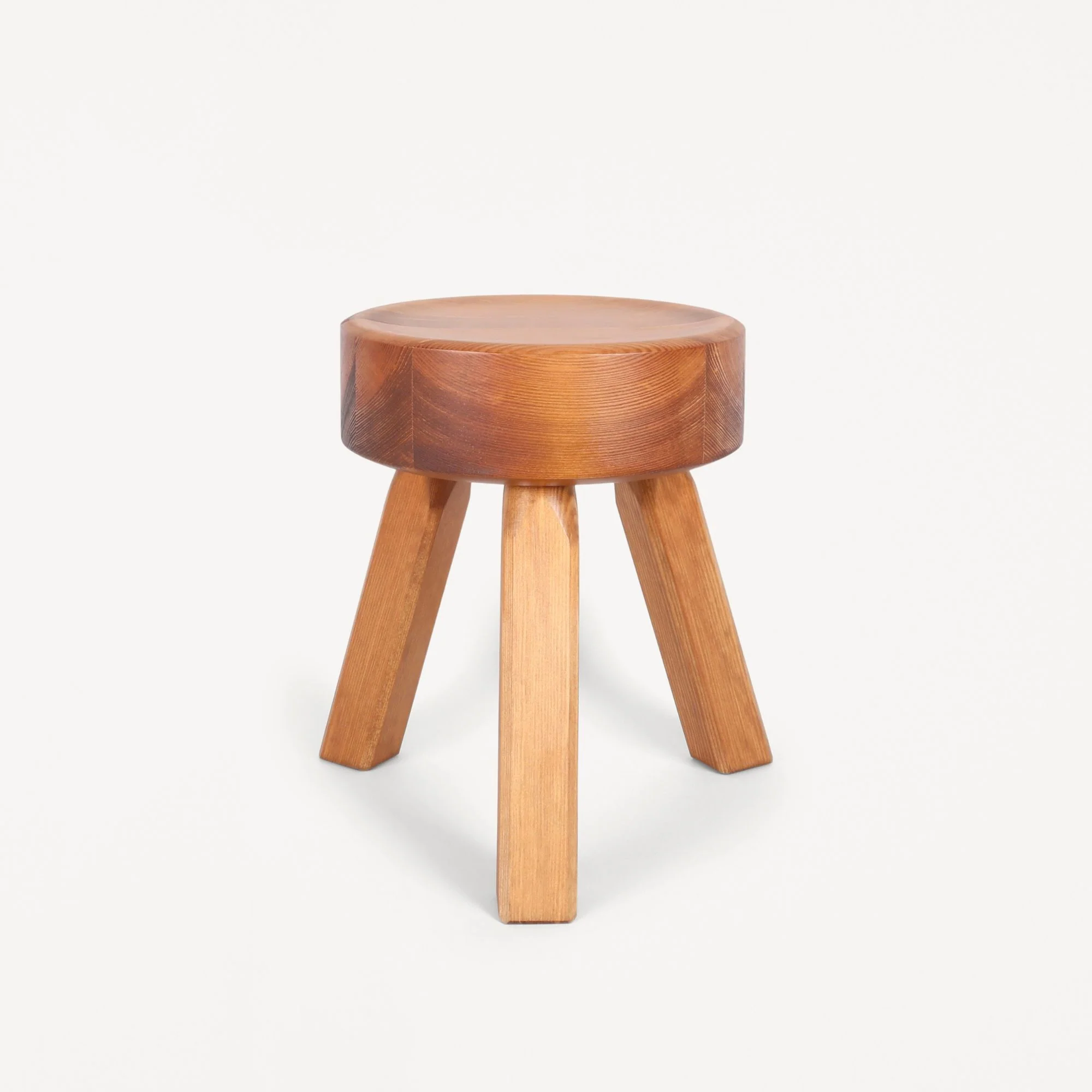 AML Stool - Image 7