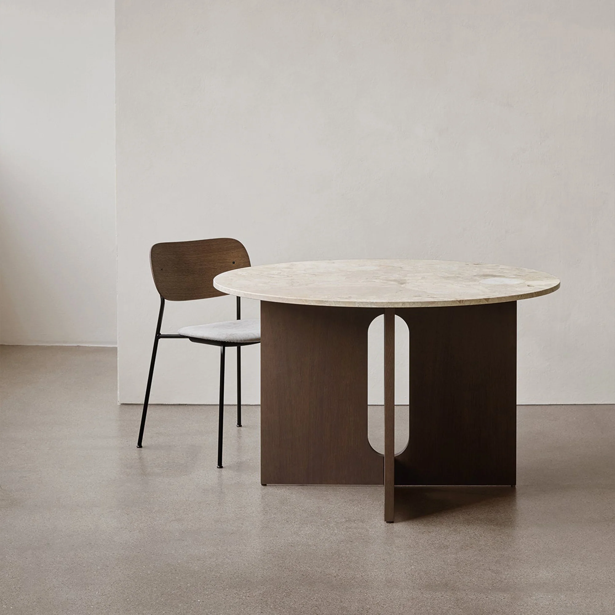 Androgyne Dining Table - Image 15