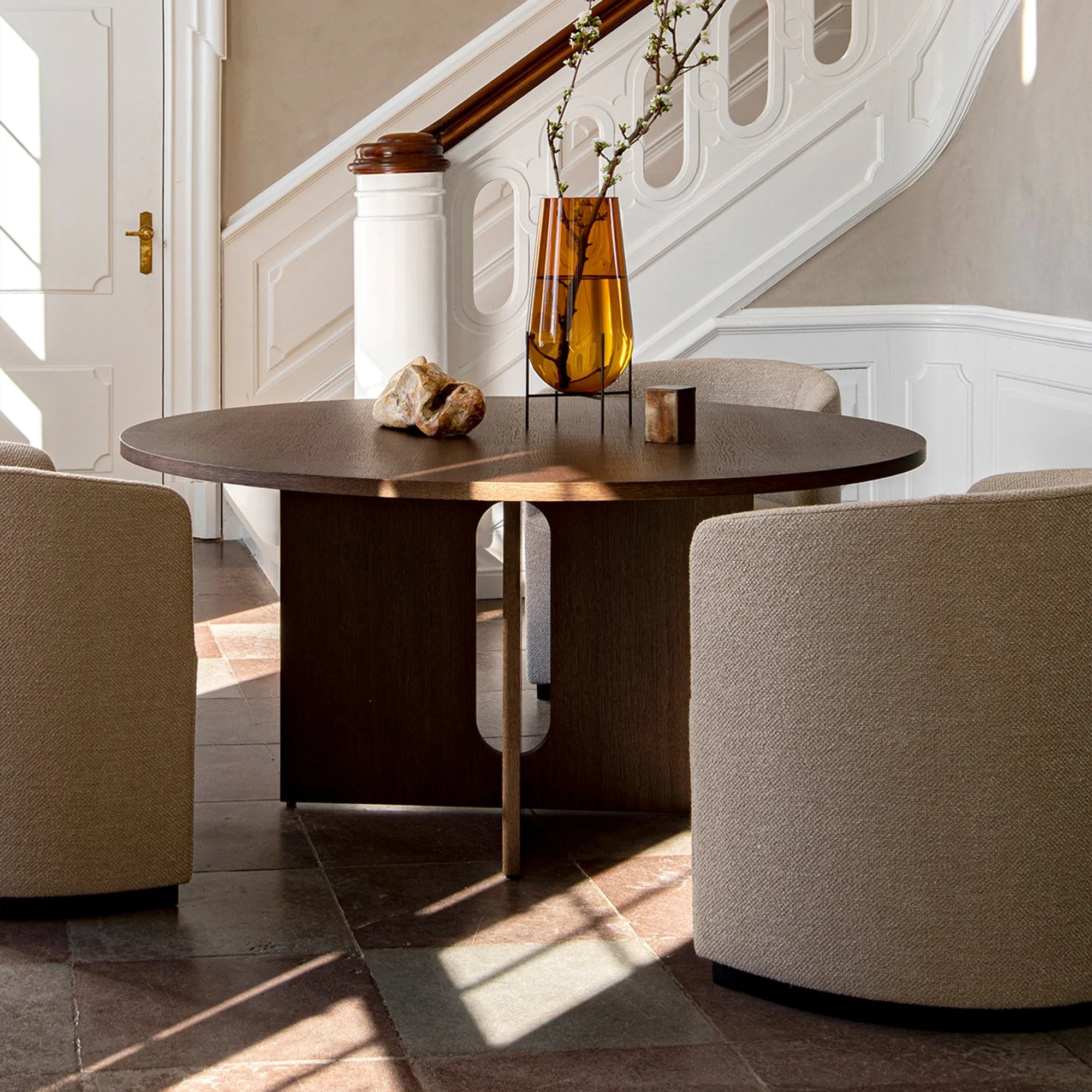 Androgyne Dining Table - Image 8