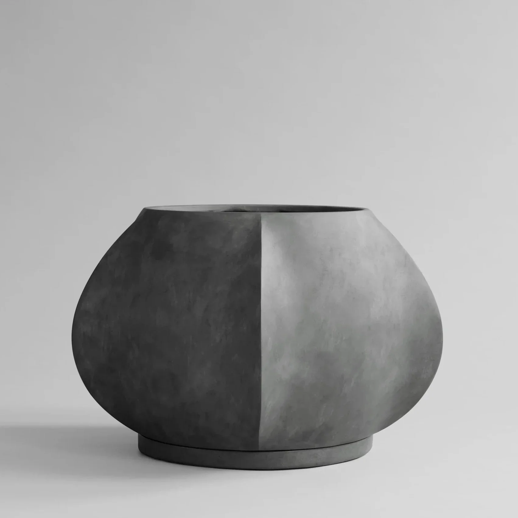 Arket Plant Pot - Image 15