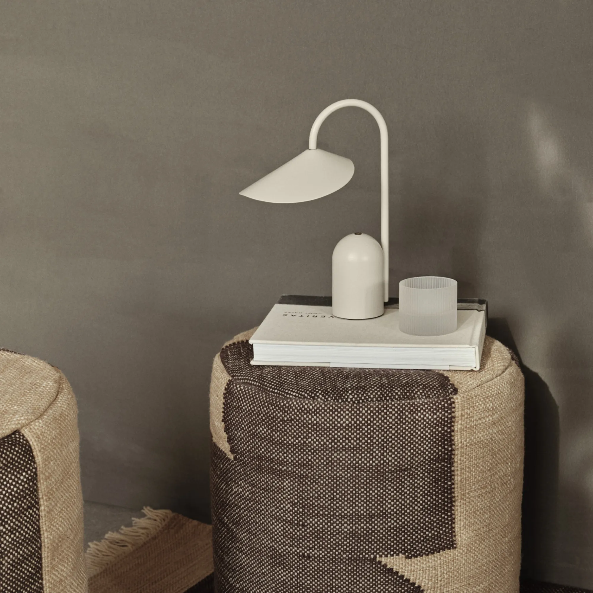 Arum Portable Lamp - Image 8