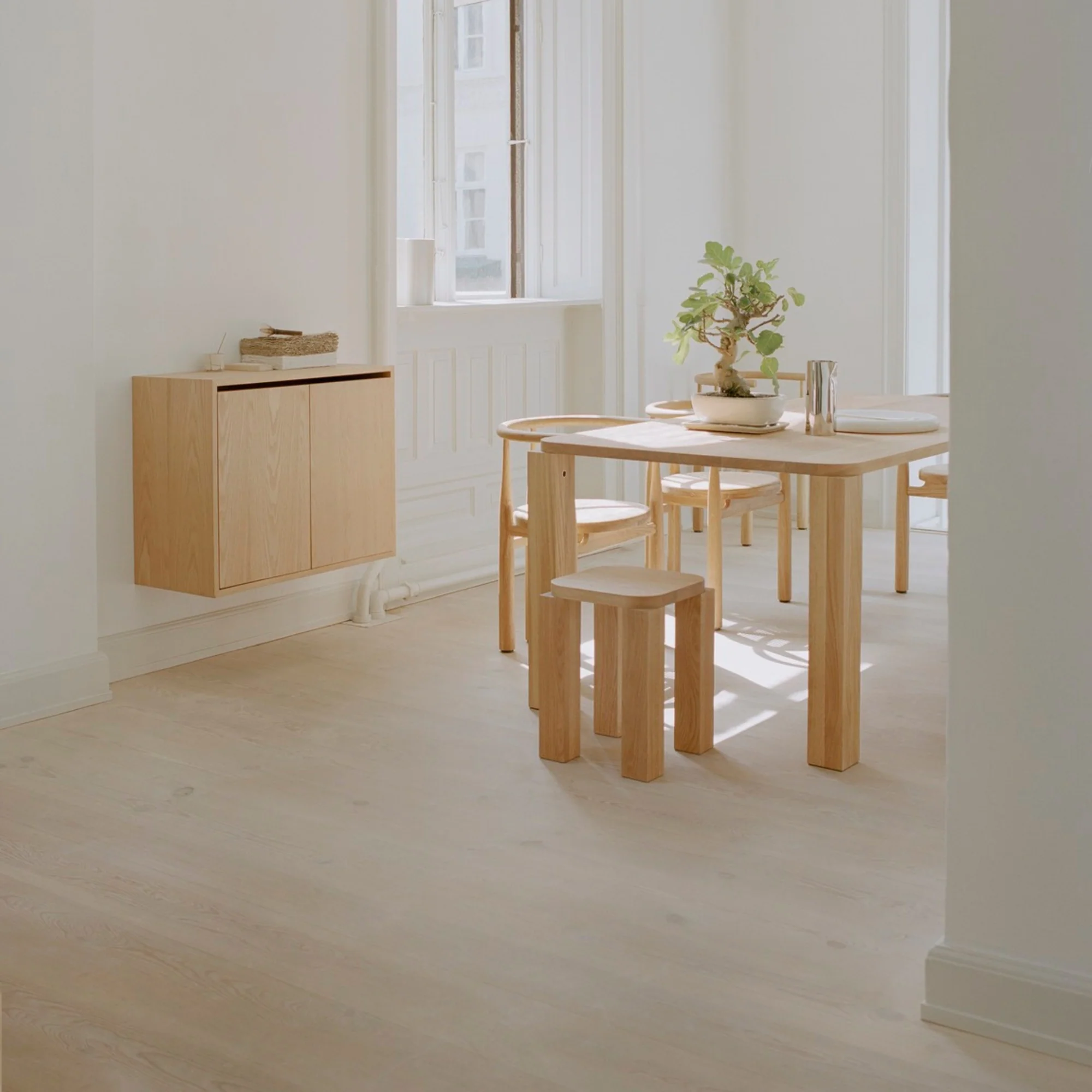 Atlas Stool - Image 3
