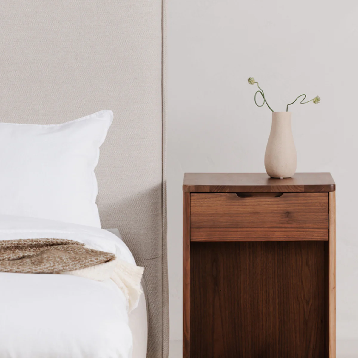 Averi Tall Headboard Bed - Image 22
