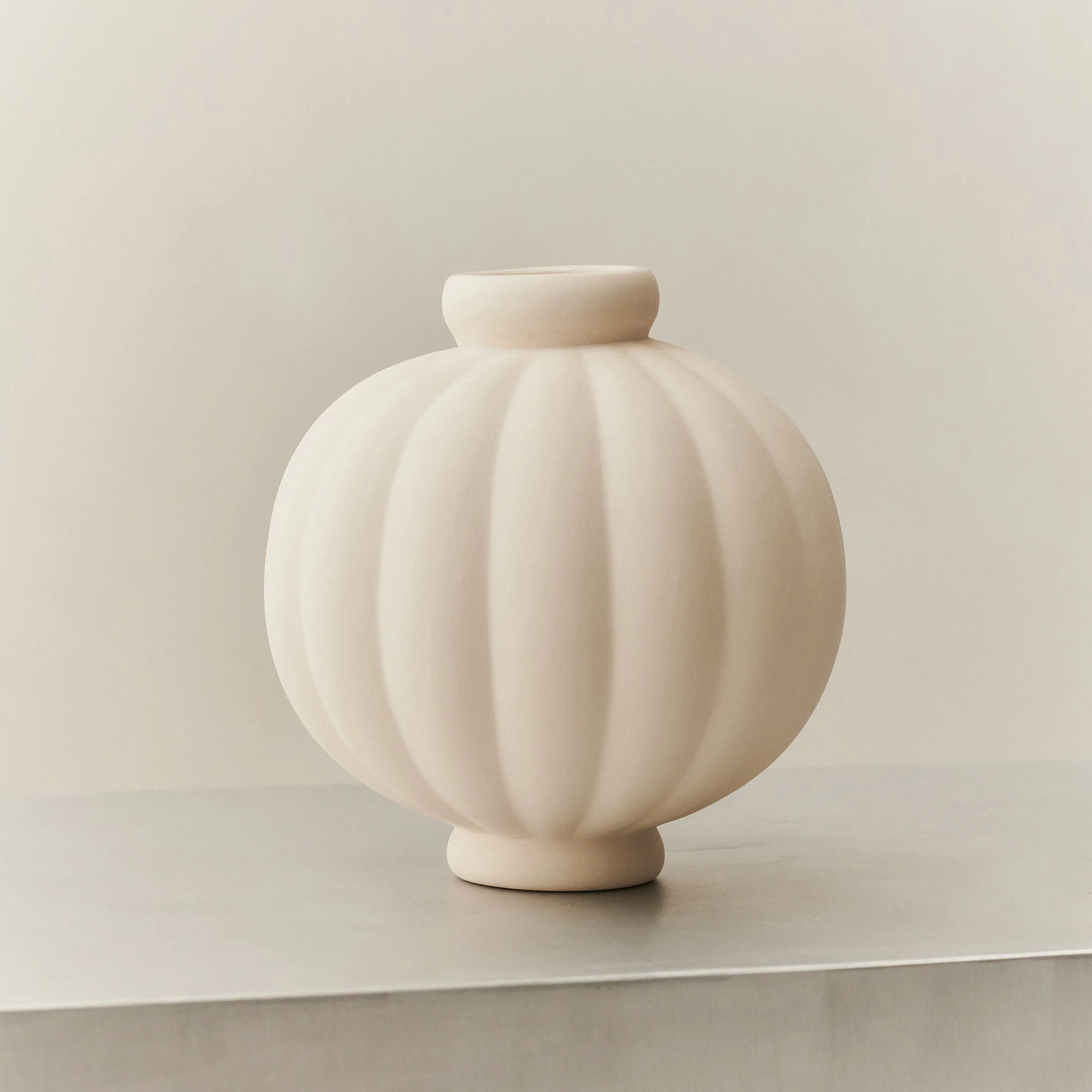 Balloon Vase 01 - Ceramic - Image 3
