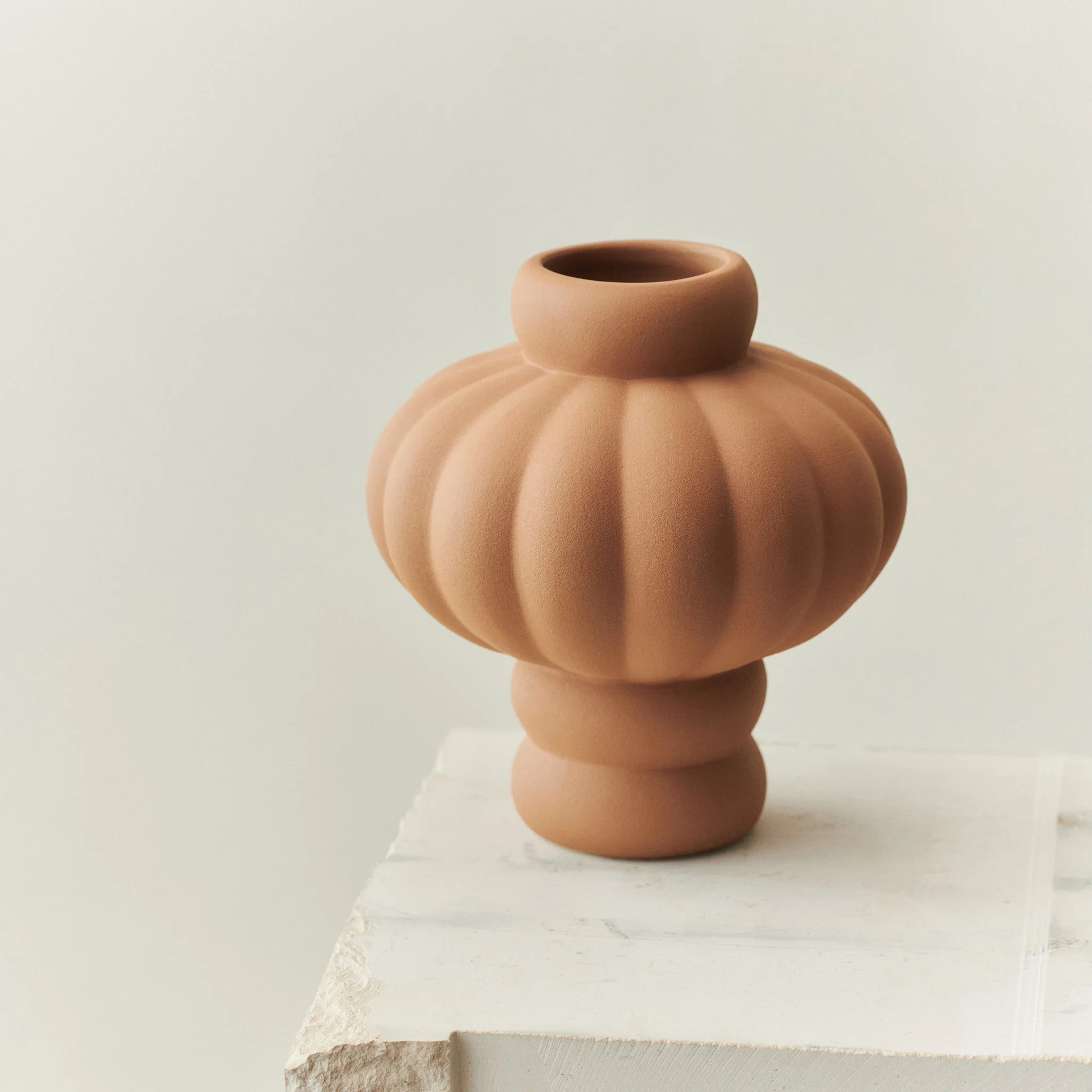 Balloon Vase 02 - Ceramic - Image 4