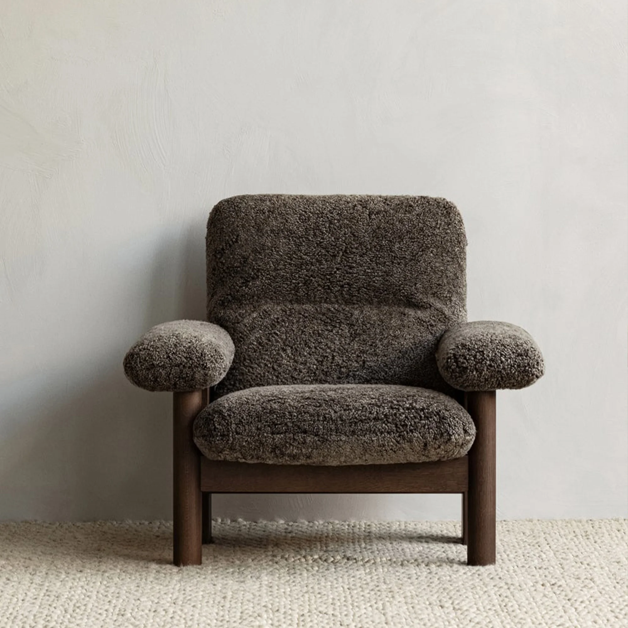 Brasilia Lounge Chair - Sheepskin - Image 8