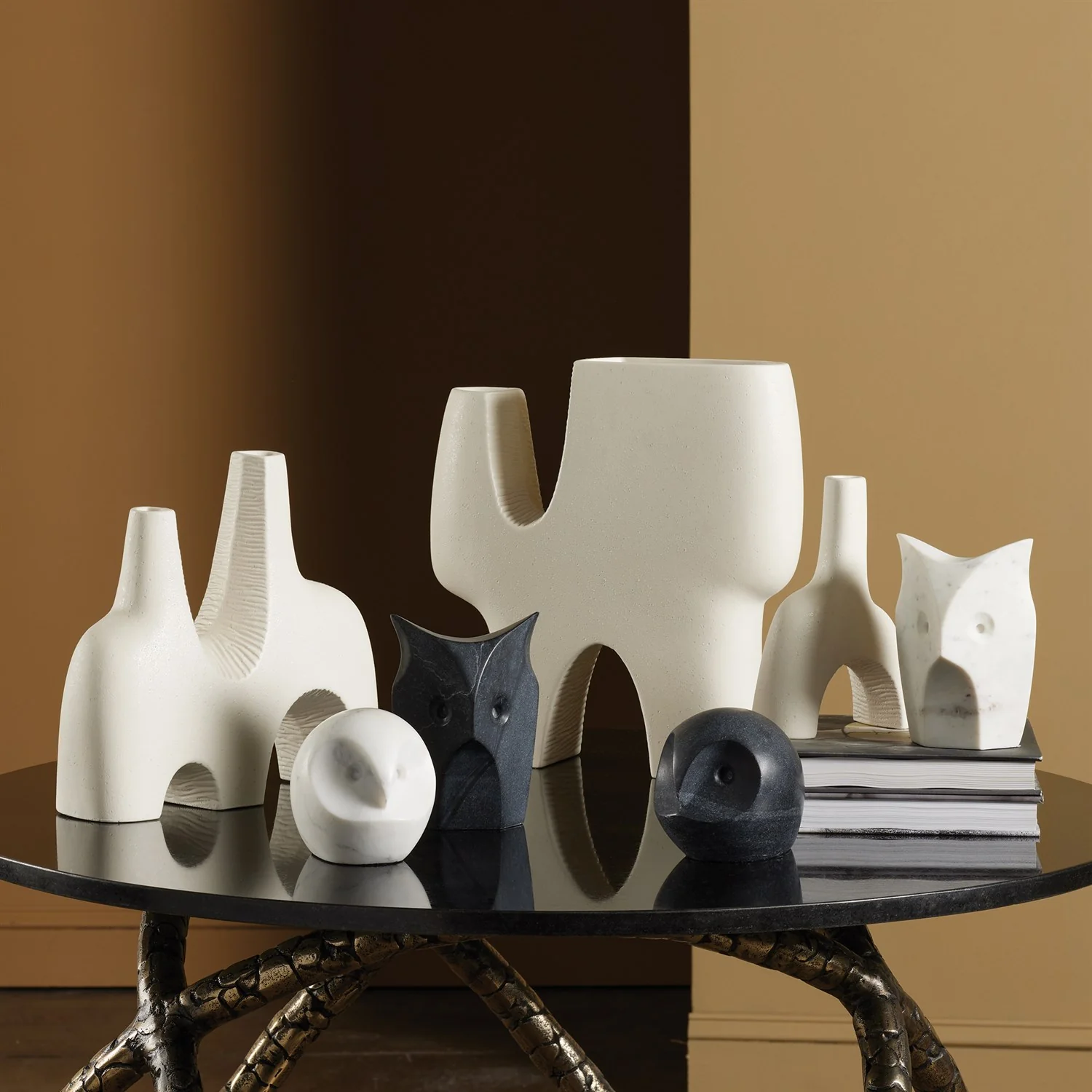 Cassel Vase - Image 2