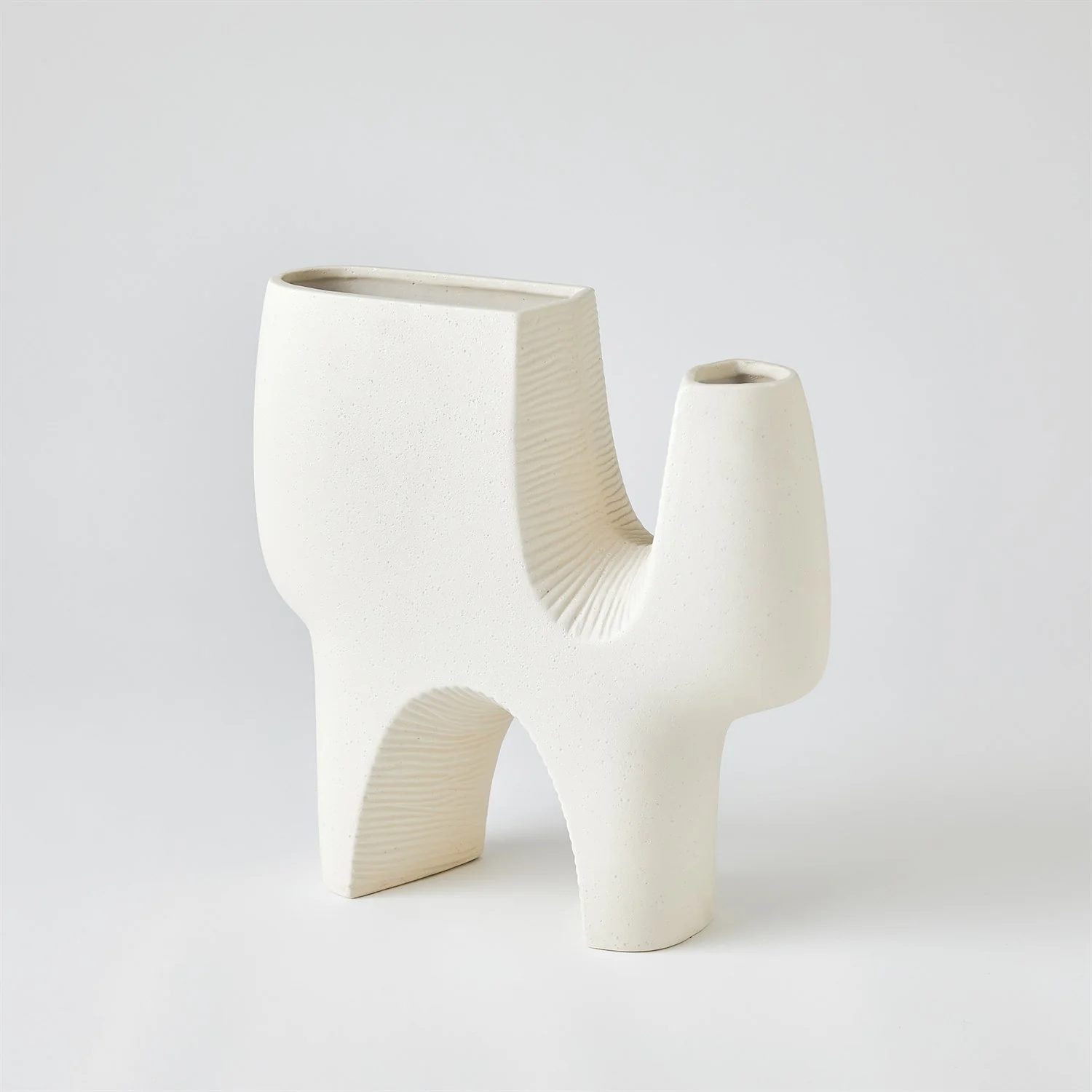 Cassel Vase - Image 4