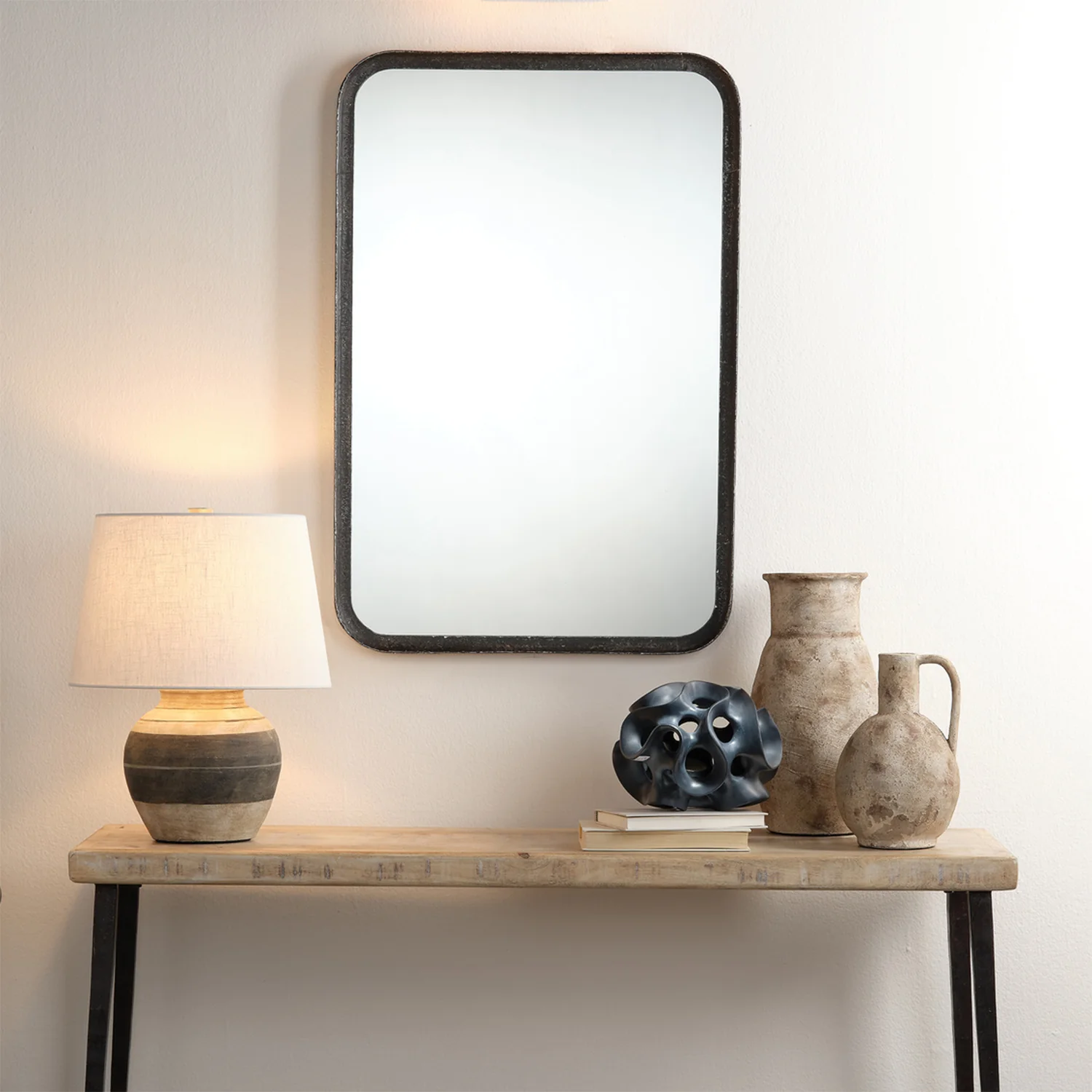Catalina Table Lamp - Image 2