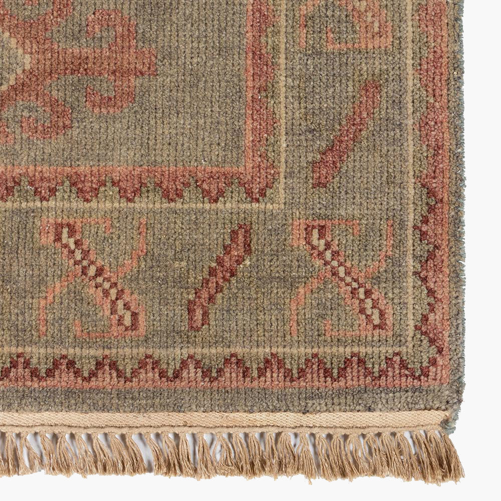 Cedarfield Crest Sage Rug - Image 4