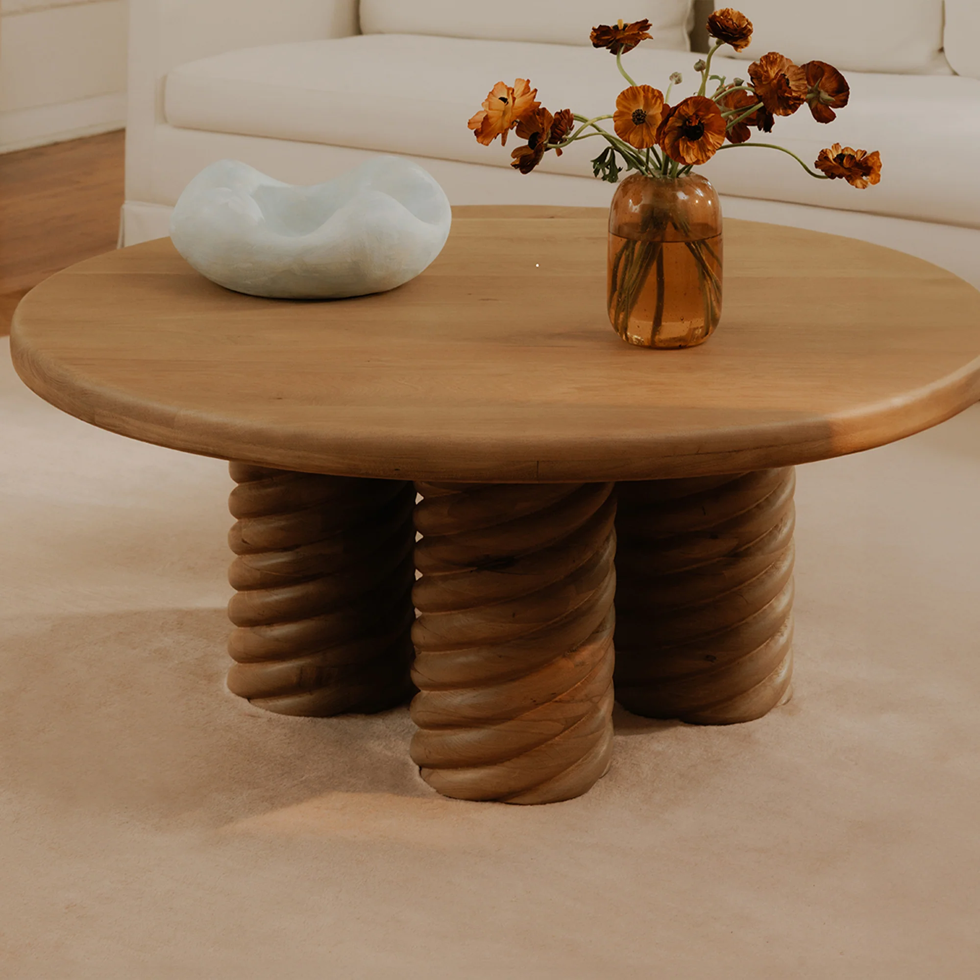 Charlotte Oak Round Coffee Table - Image 4