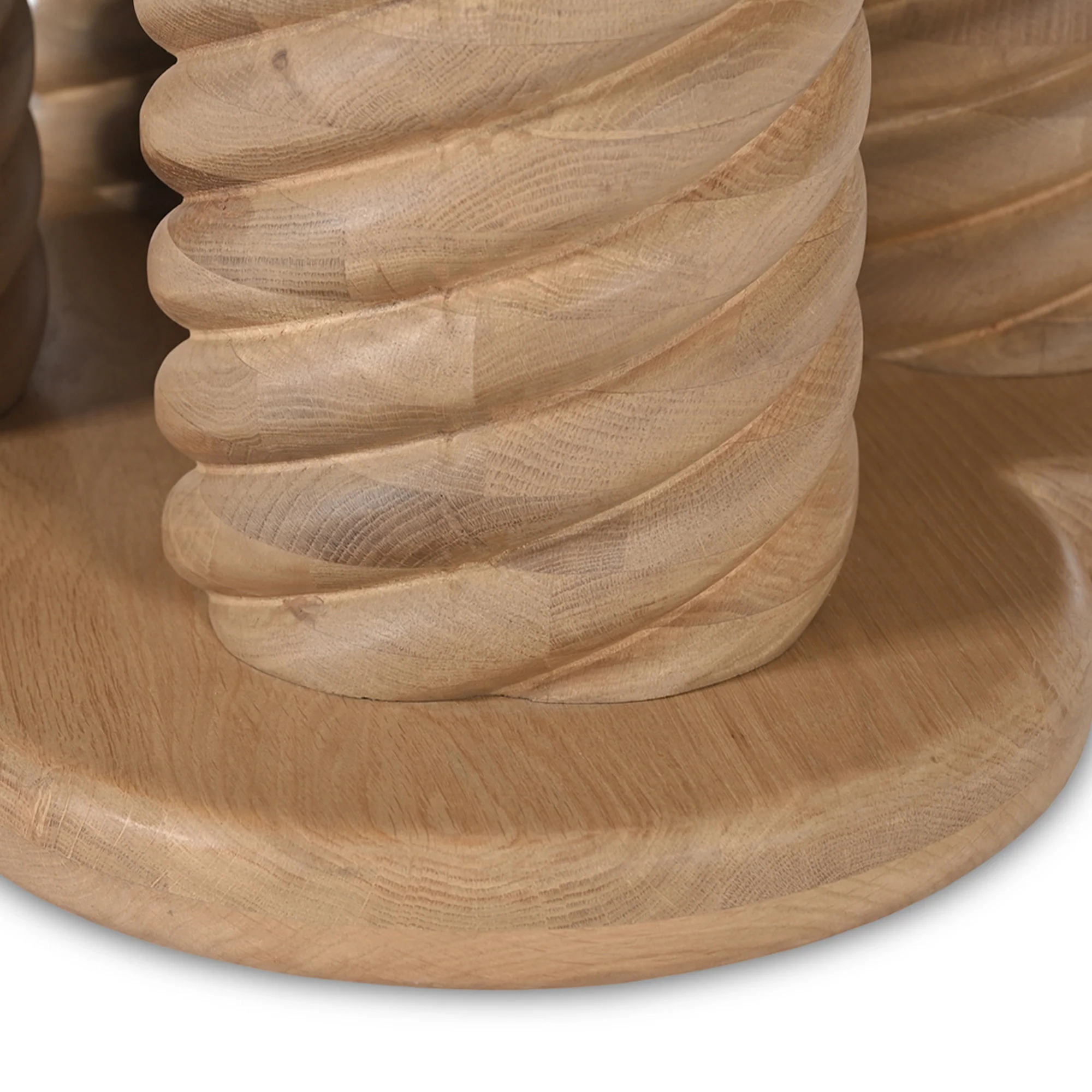 Charlotte Oak Round Dining Table - Image 10