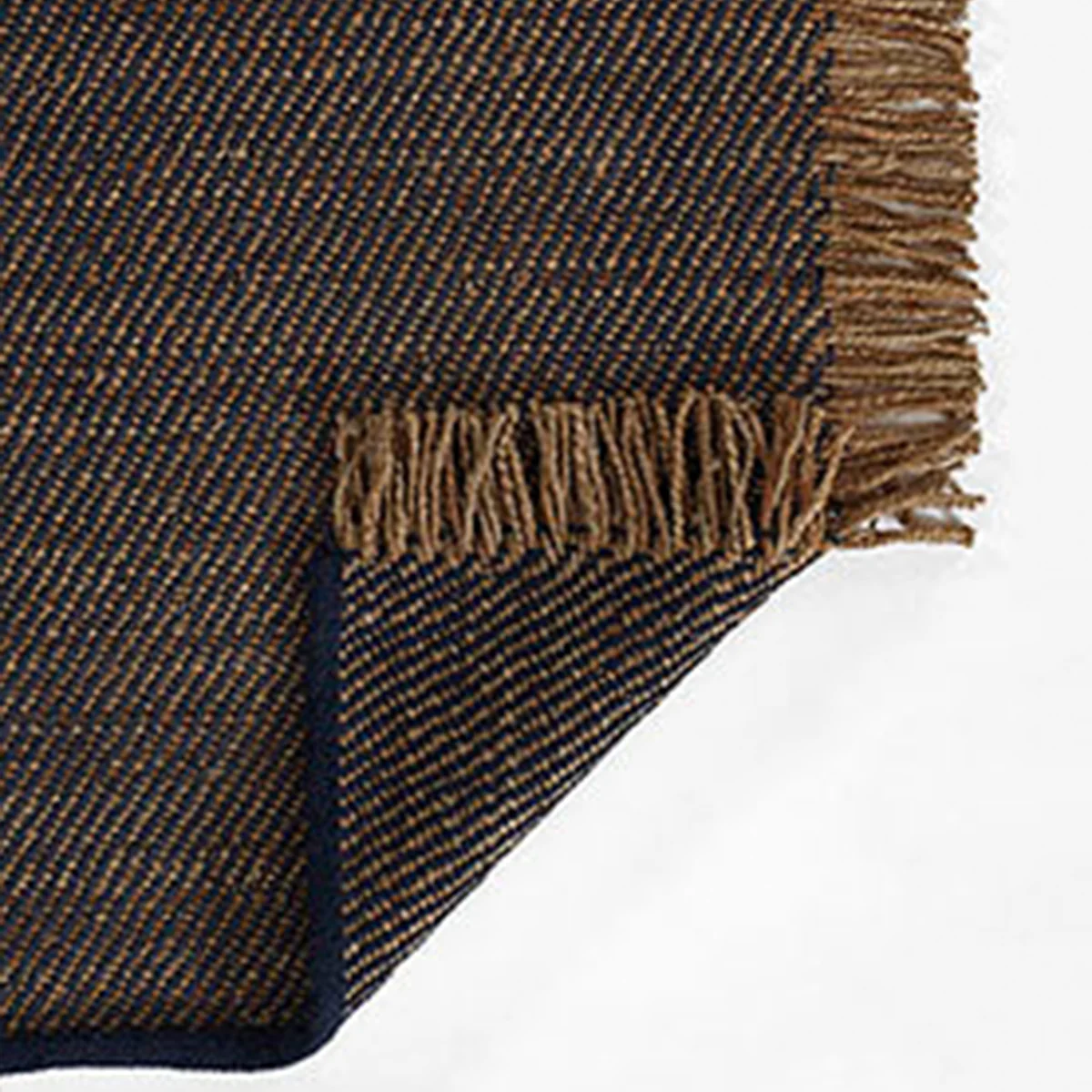 Clara-2 Blue Rug - 6'6" x 9' - Floor Model - Grade C - Image 8