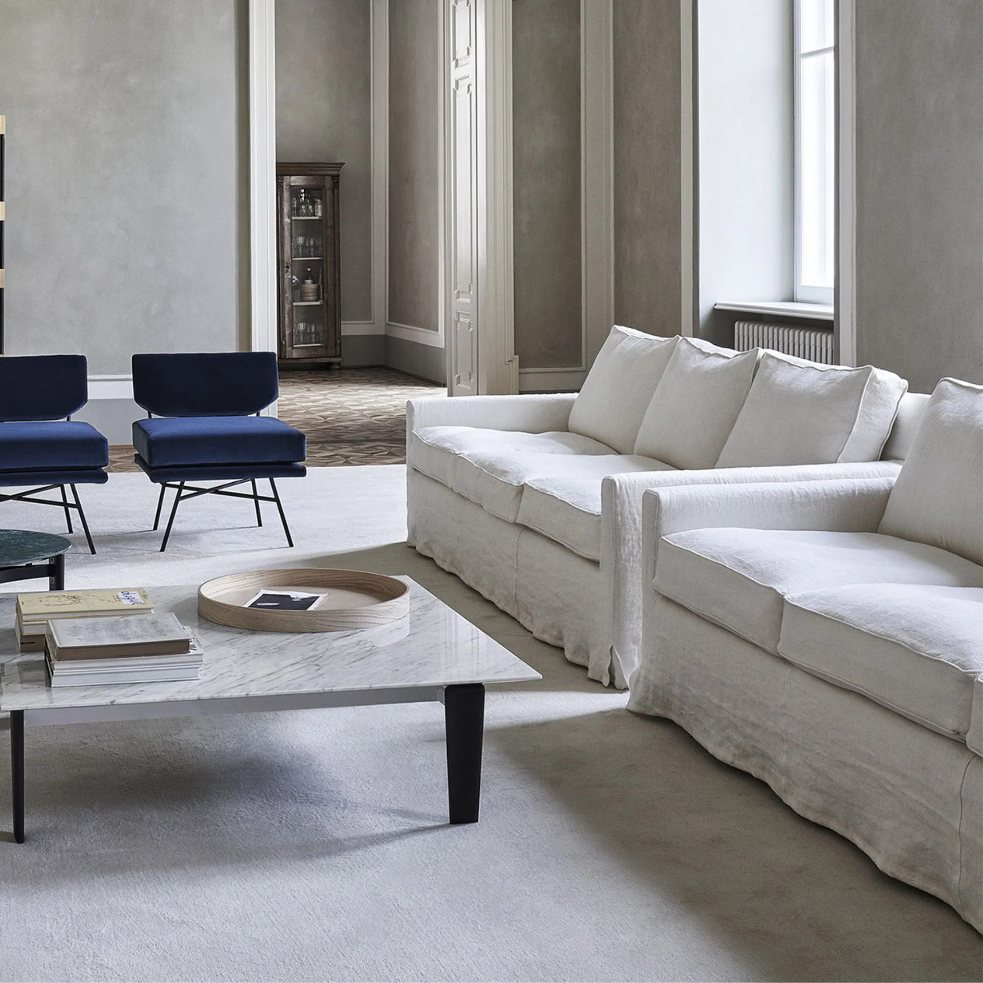 Cousy Sofa - Vincent Van Duysen - Image 4