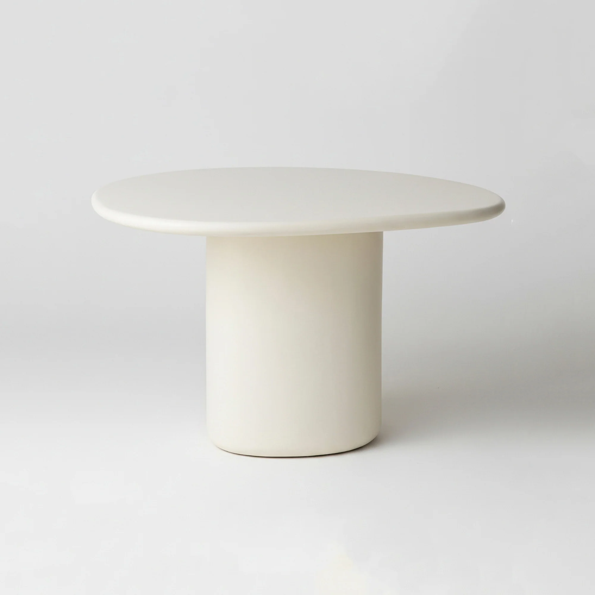 Covira Round Dining Table - Image 4
