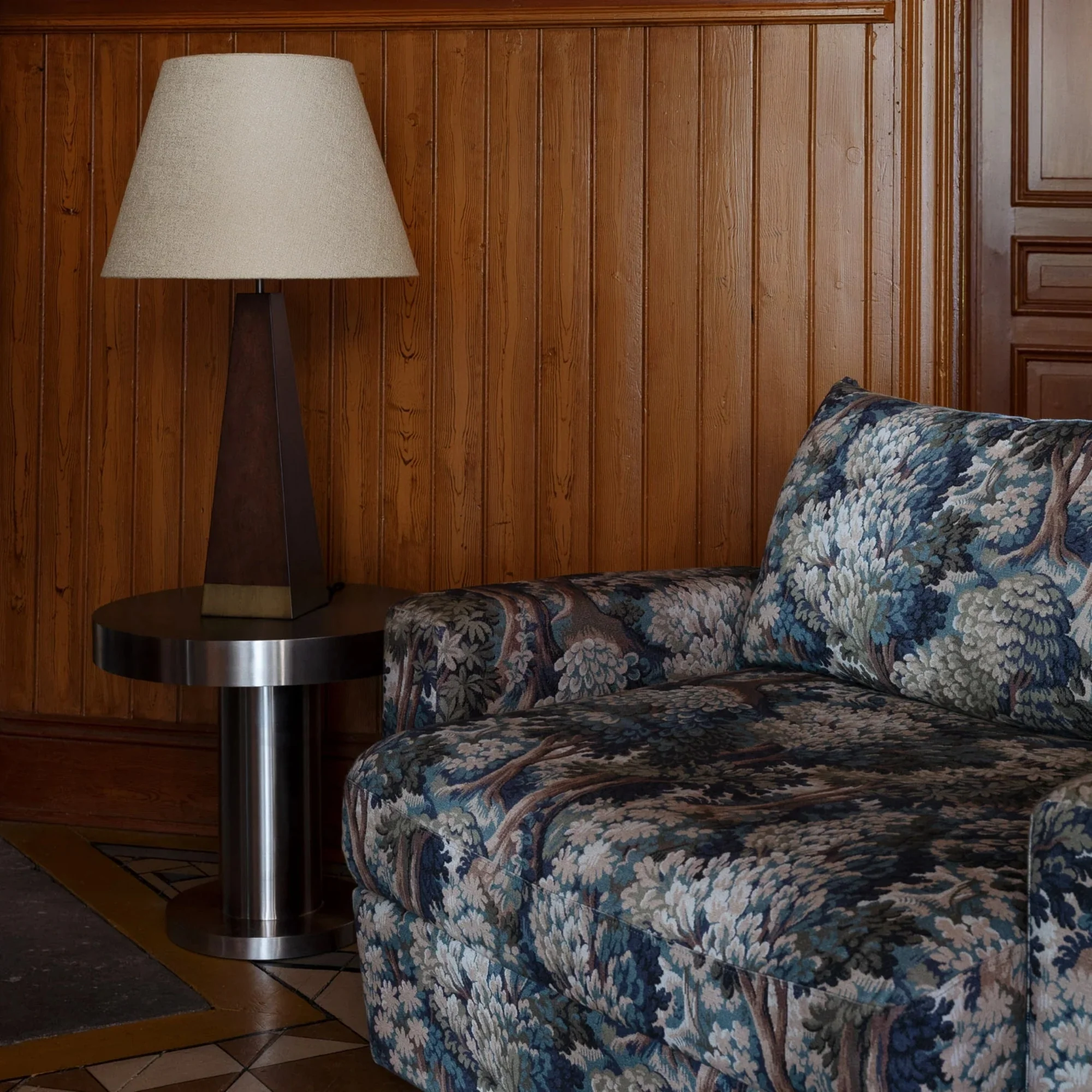 Cufflink Side Table - Image 4