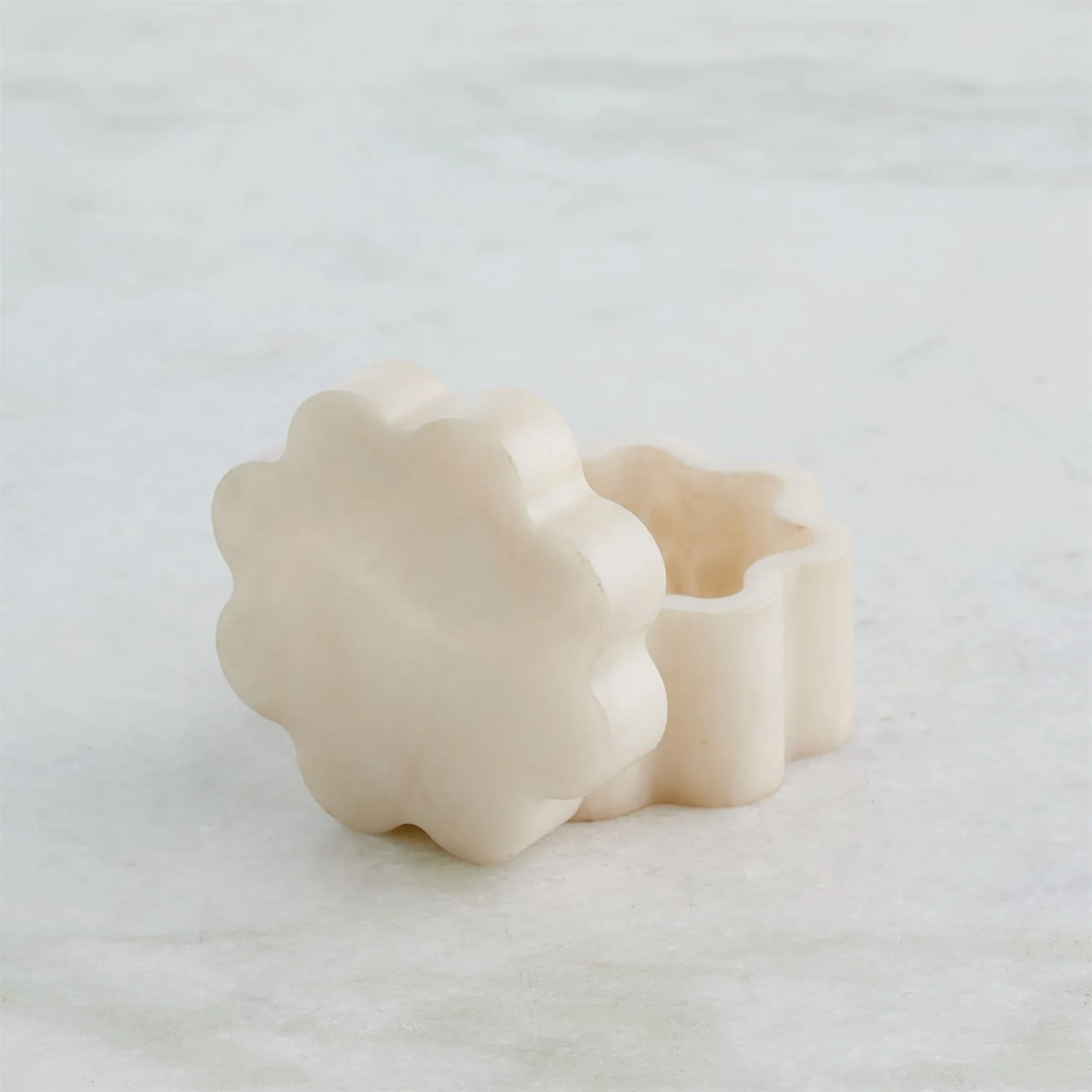 Cumulus Alabaster Wide Boxes - Cream - Image 3