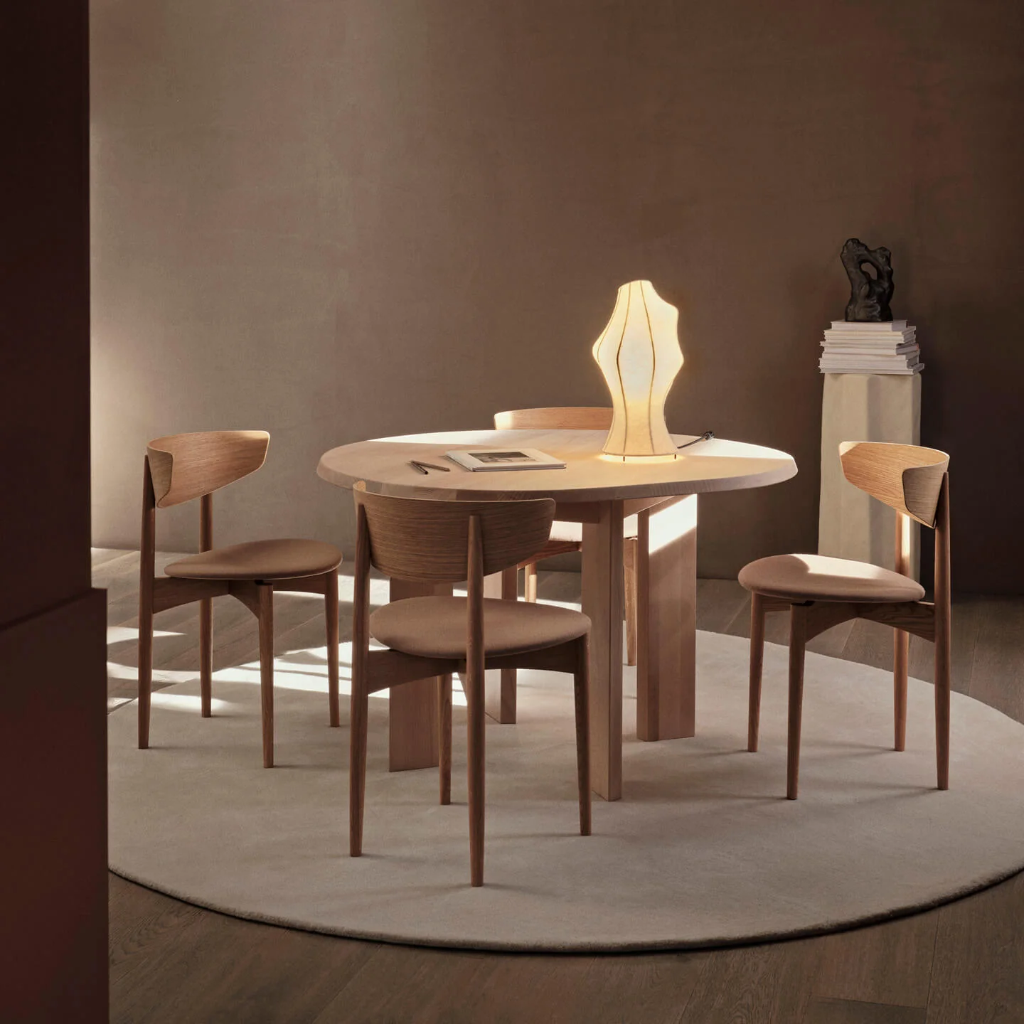 Dae Table Lamp - White - Image 3