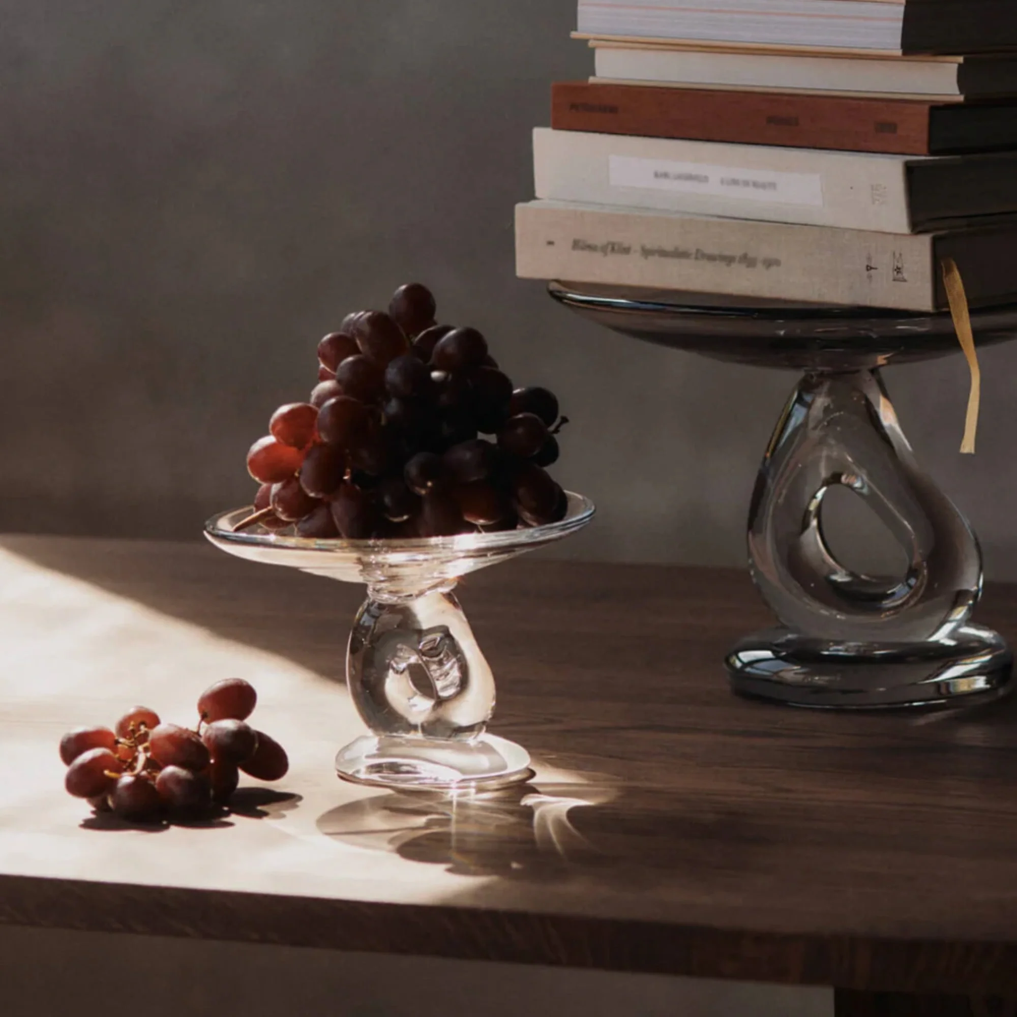Damo Glass Centrepiece - Small - Image 5