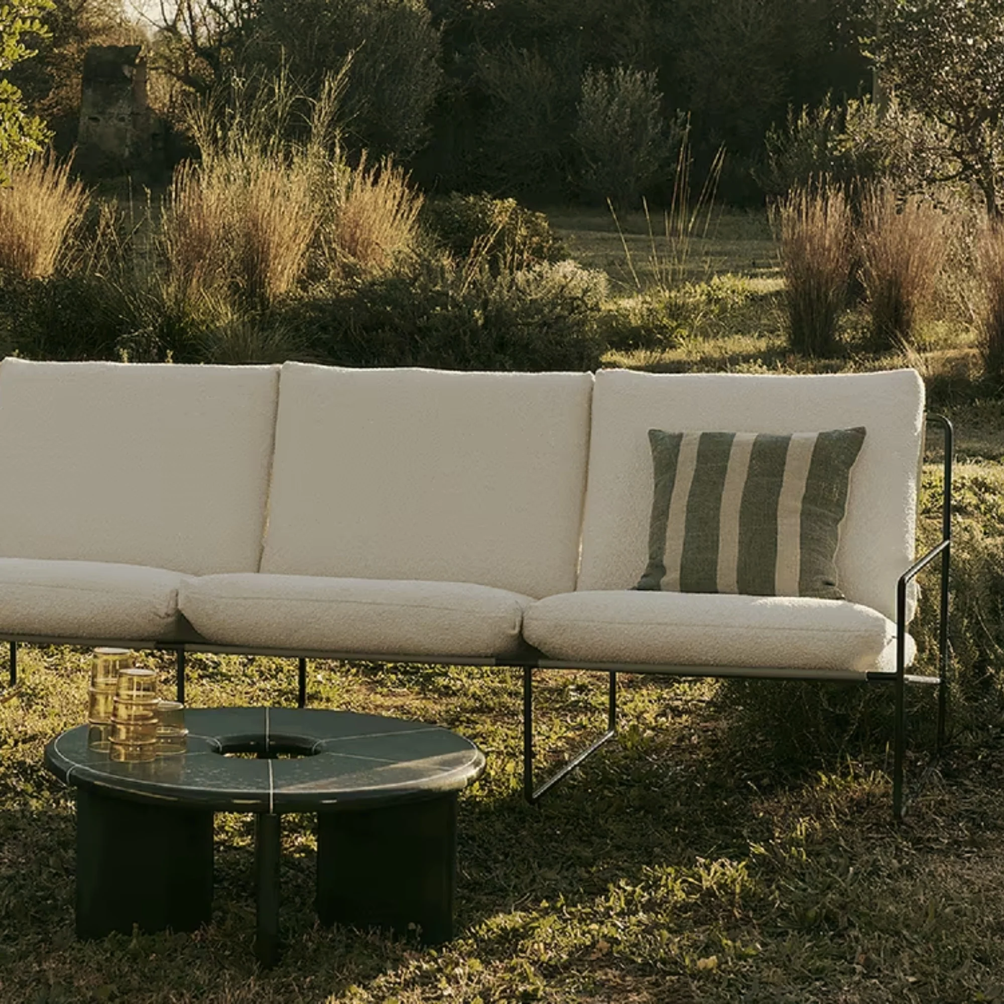 Desert 3-seater - Black - Pure Bouclé - Image 5