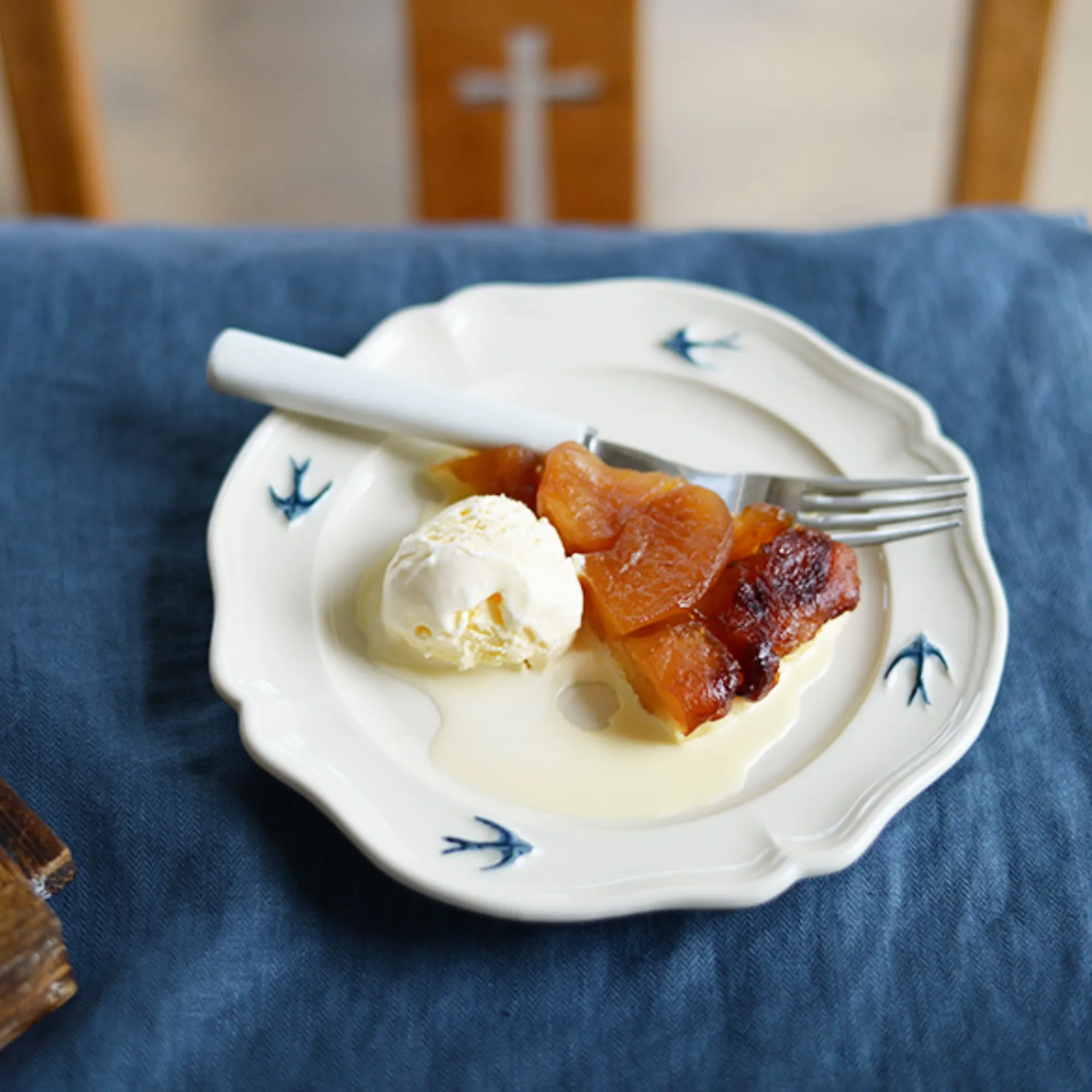 Early Bird Round Plate - Image 2