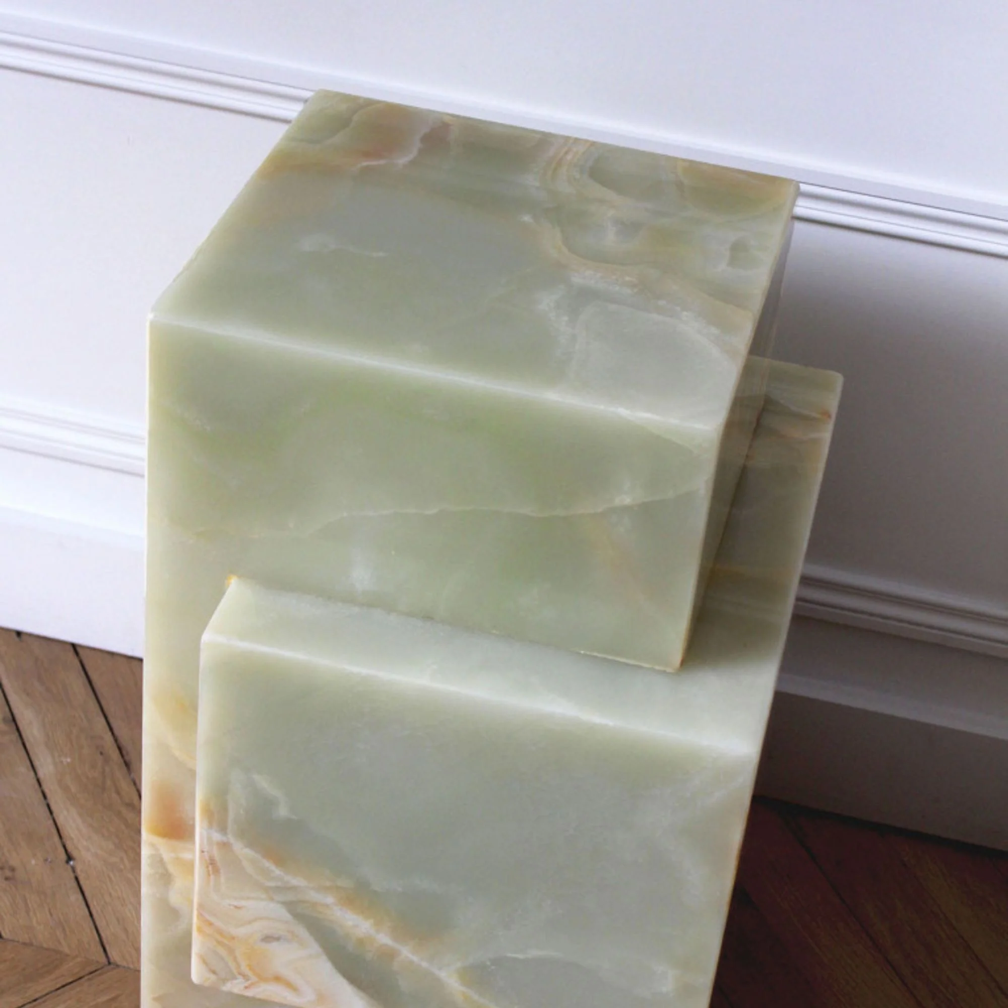 Ella Green Onyx Table - Image 2