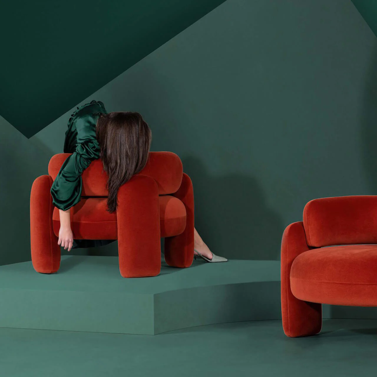 Embrace Armchair - Image 6