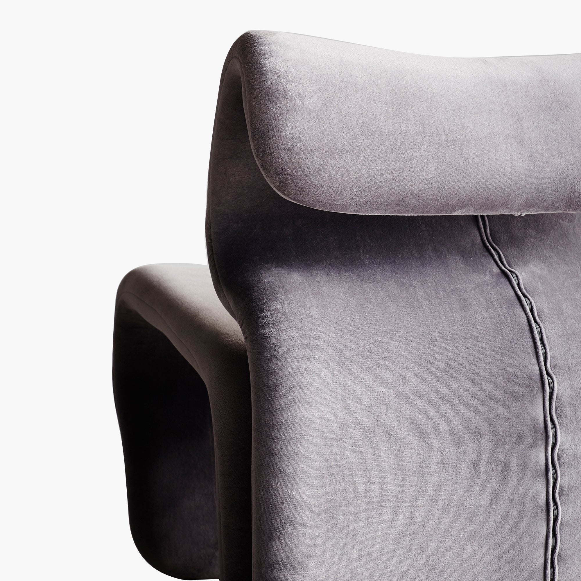 Etcetera Easy Chair - Official - Image 19