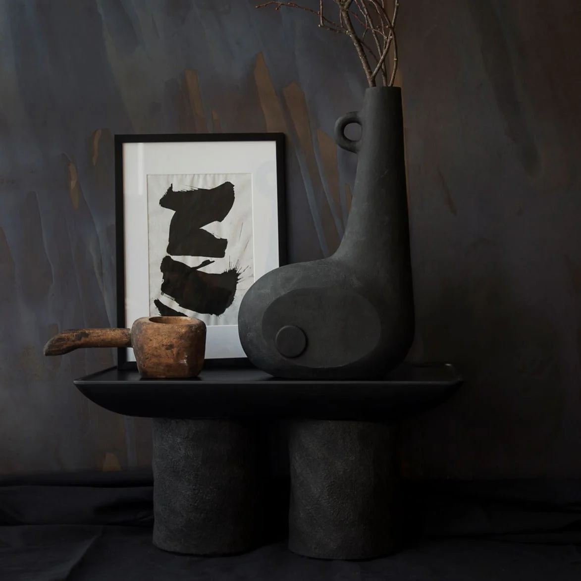 Bandura Sculpted Vase Set - Image 2