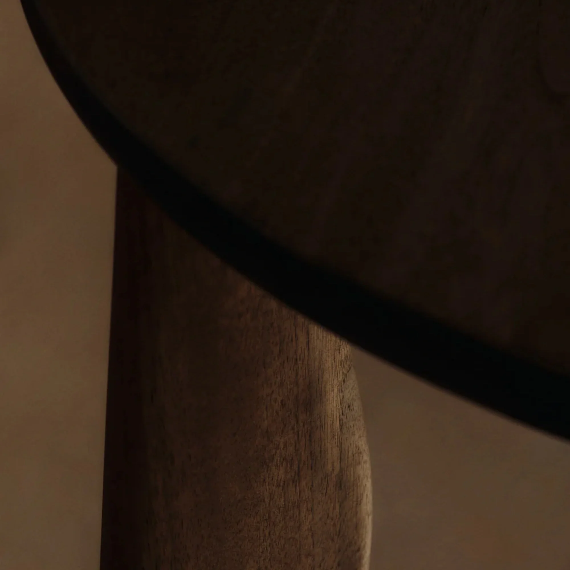Feve Table - Image 7