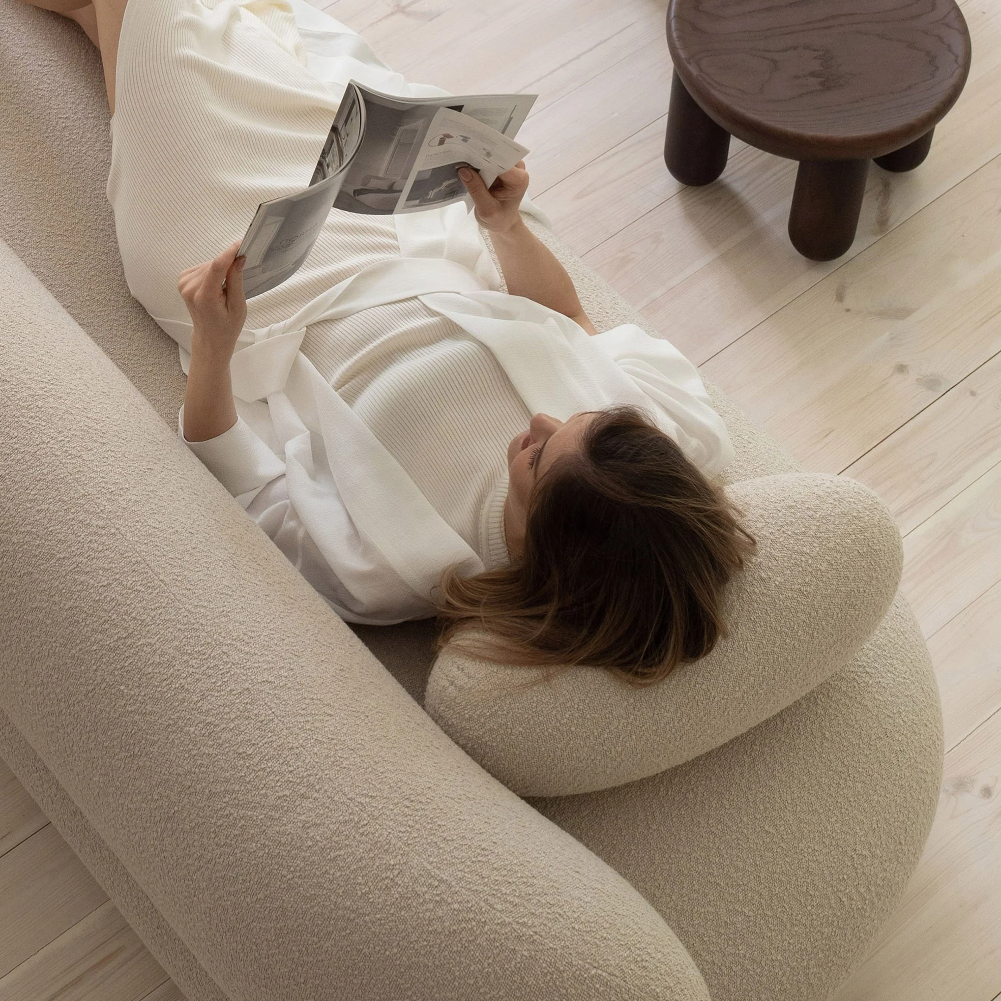 Flock Sofa - Image 6
