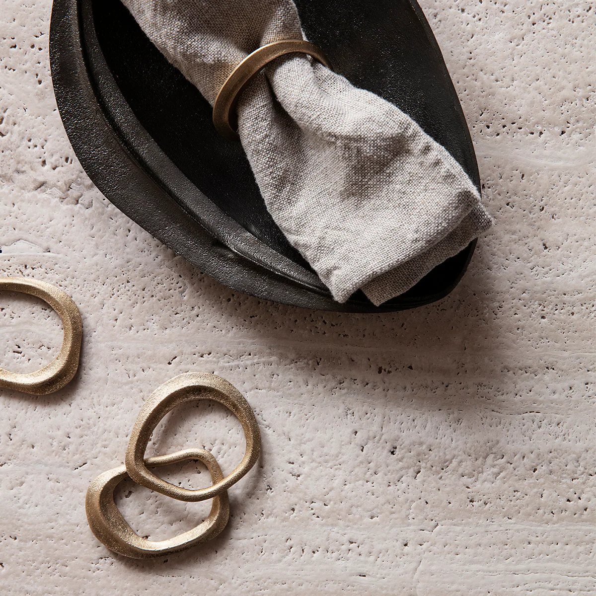 Flow Napkin Rings - Set of 4 - Brass - Image 2