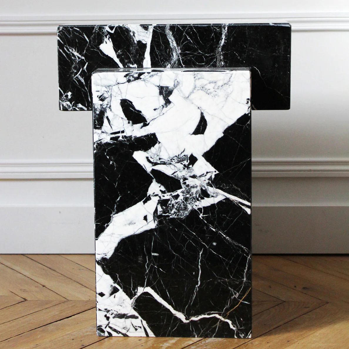 Gaia Grand Antique Marble Table - Image 3