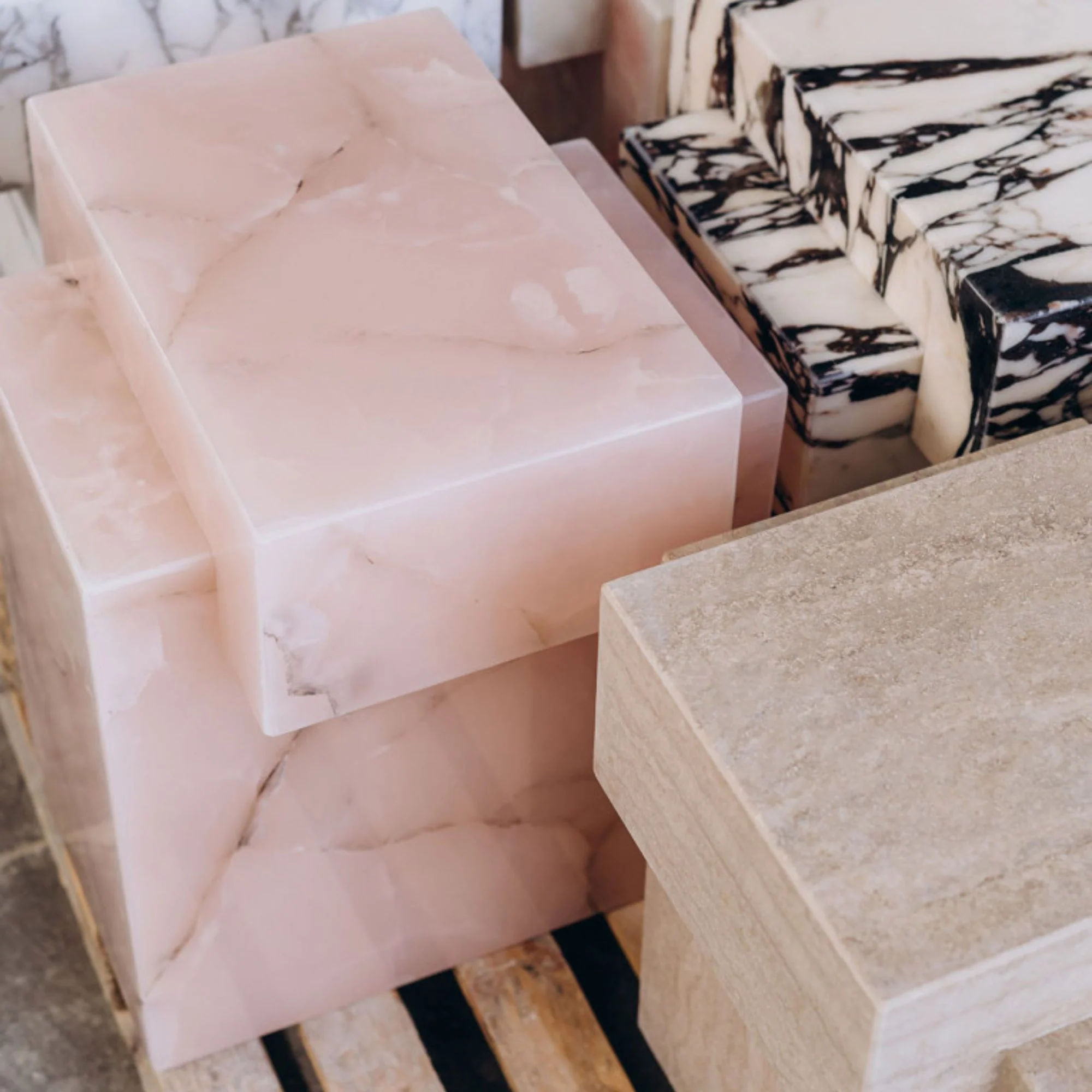 Gaia Pink Onyx Table - Image 7