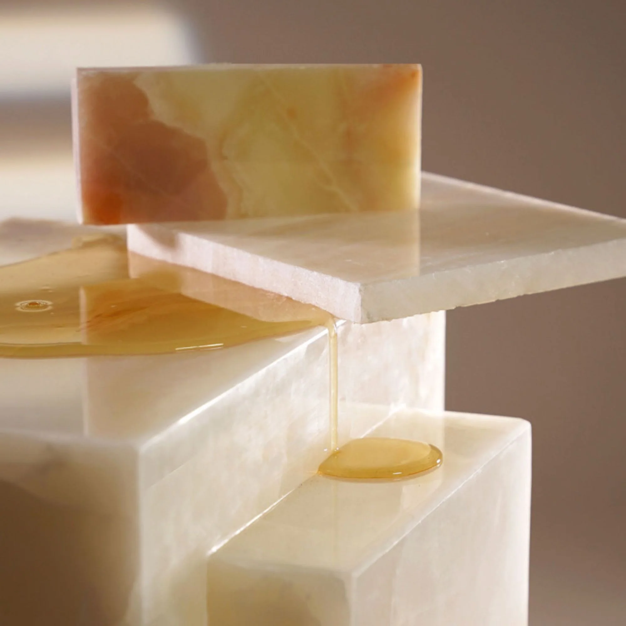 Gaia White Onyx Table - Image 6