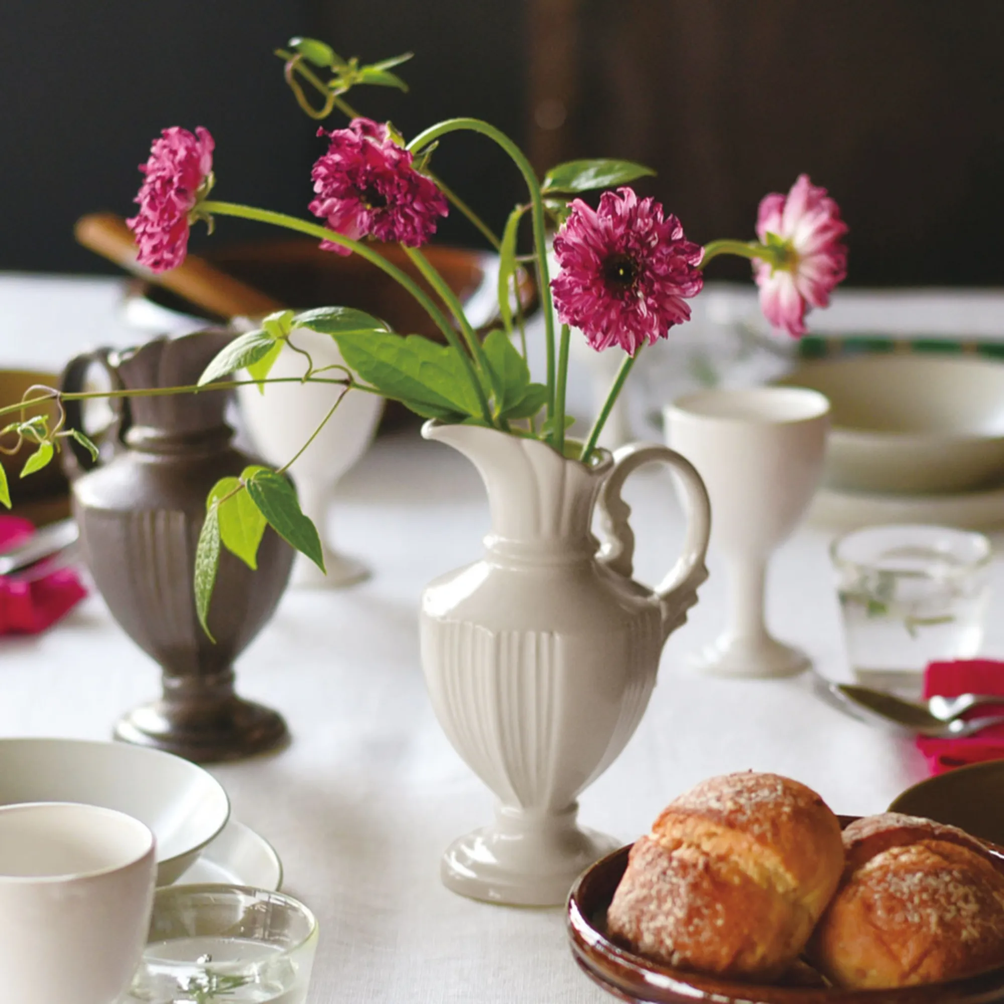 Gracieux Pitcher - Image 6