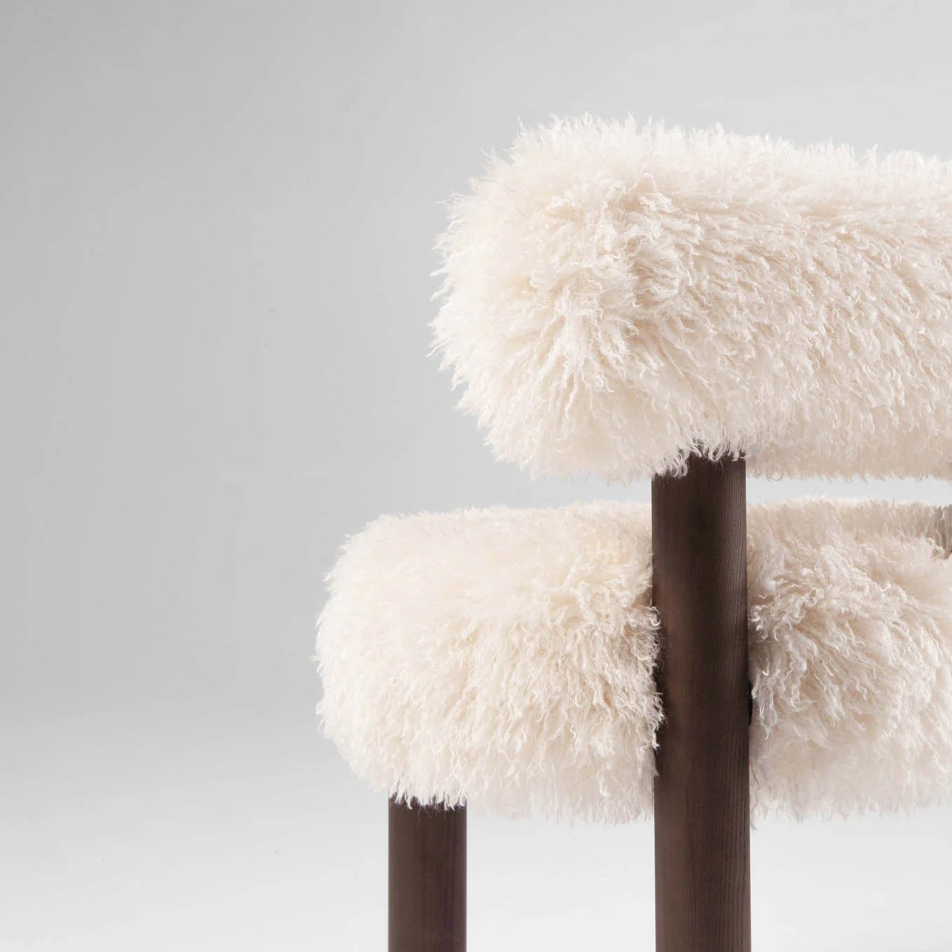 Gropius CS2 Chair Fluffy Edition - Image 5