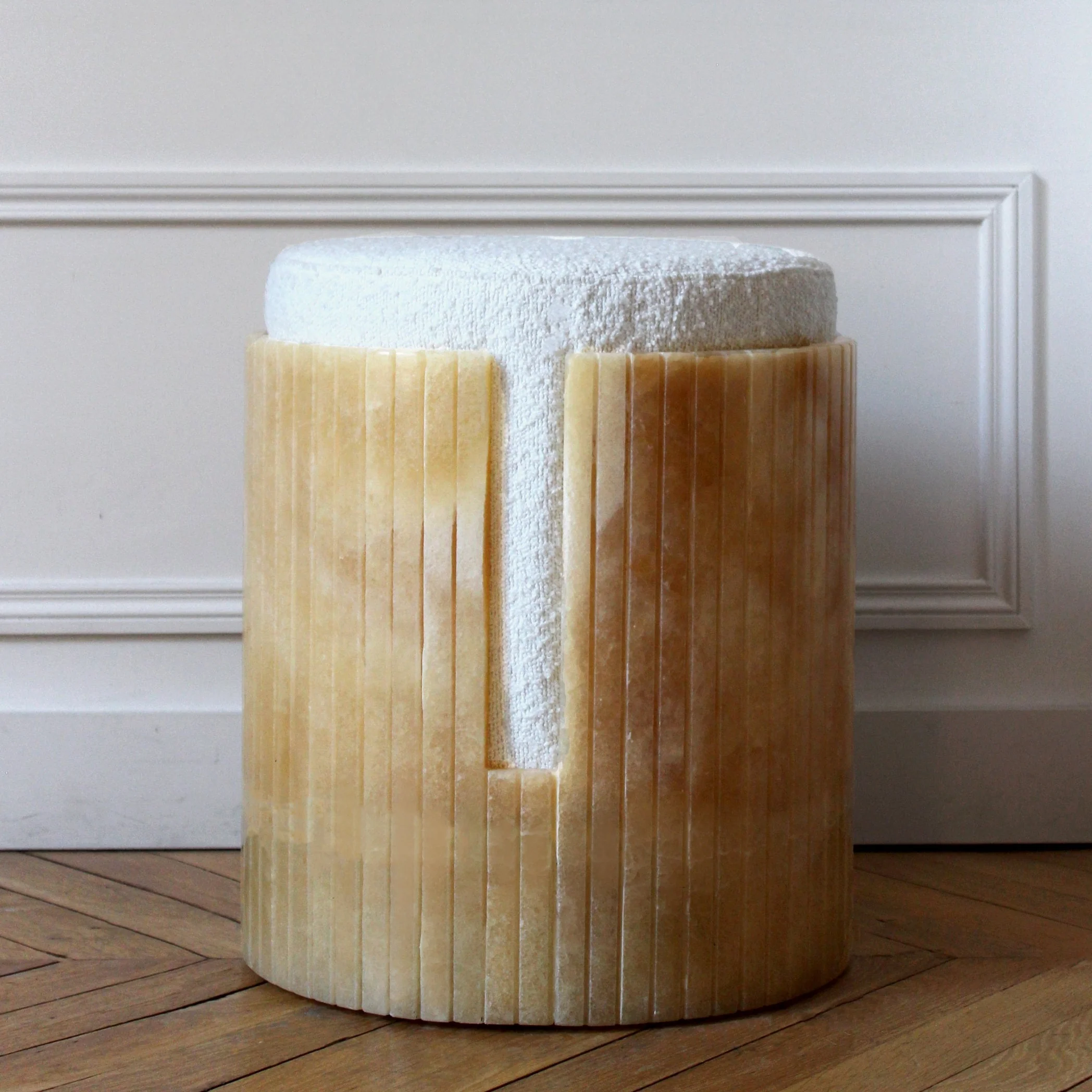 Honey Onyx Dolce Stool - Image 2