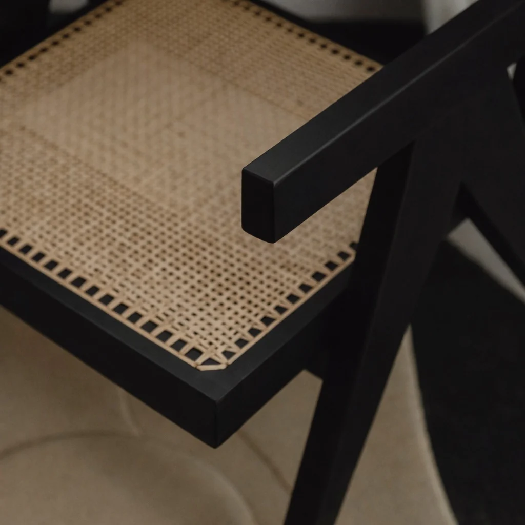Jeanneret Easy Lounge Chair - Image 3