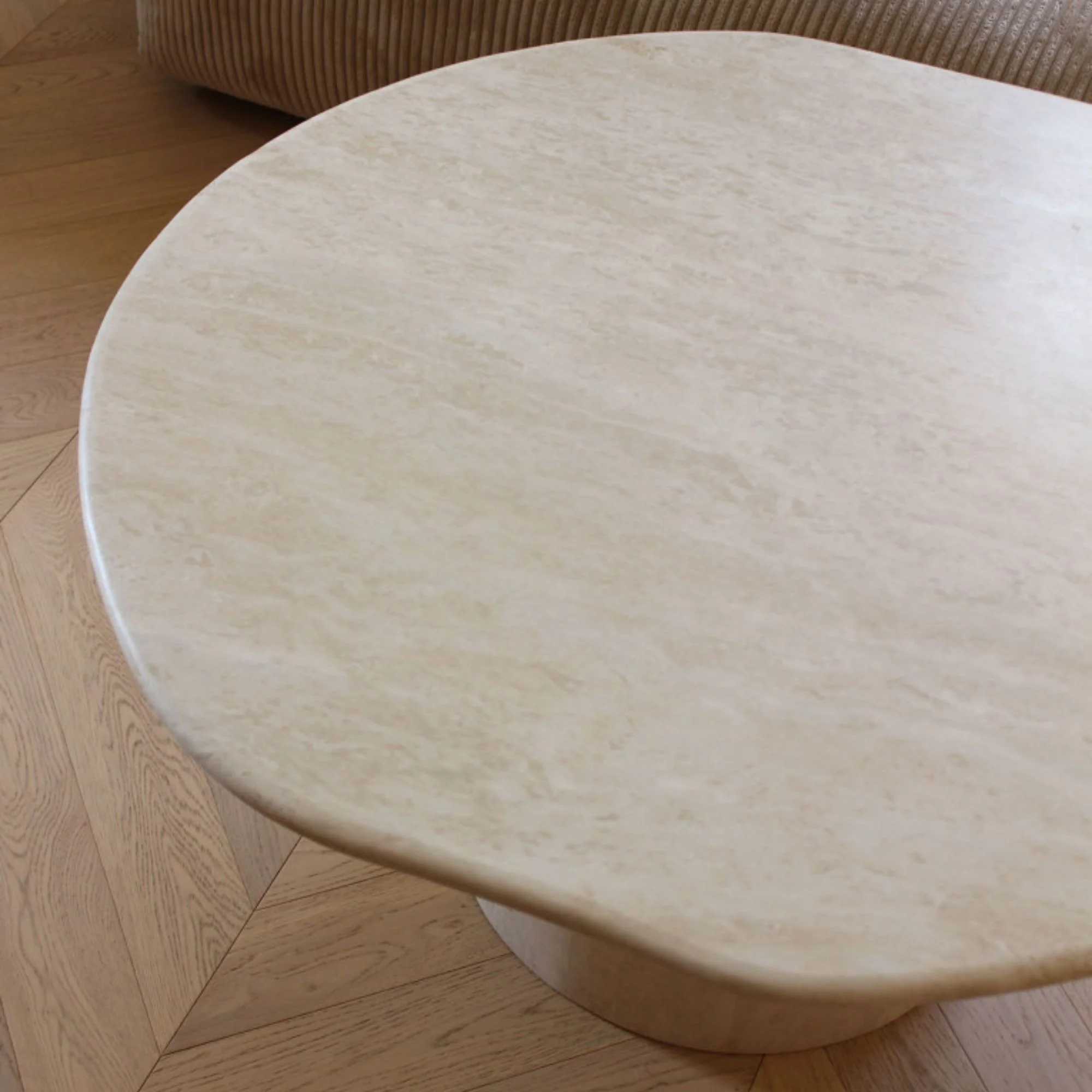 Joan Solo Travertine Table - Image 2