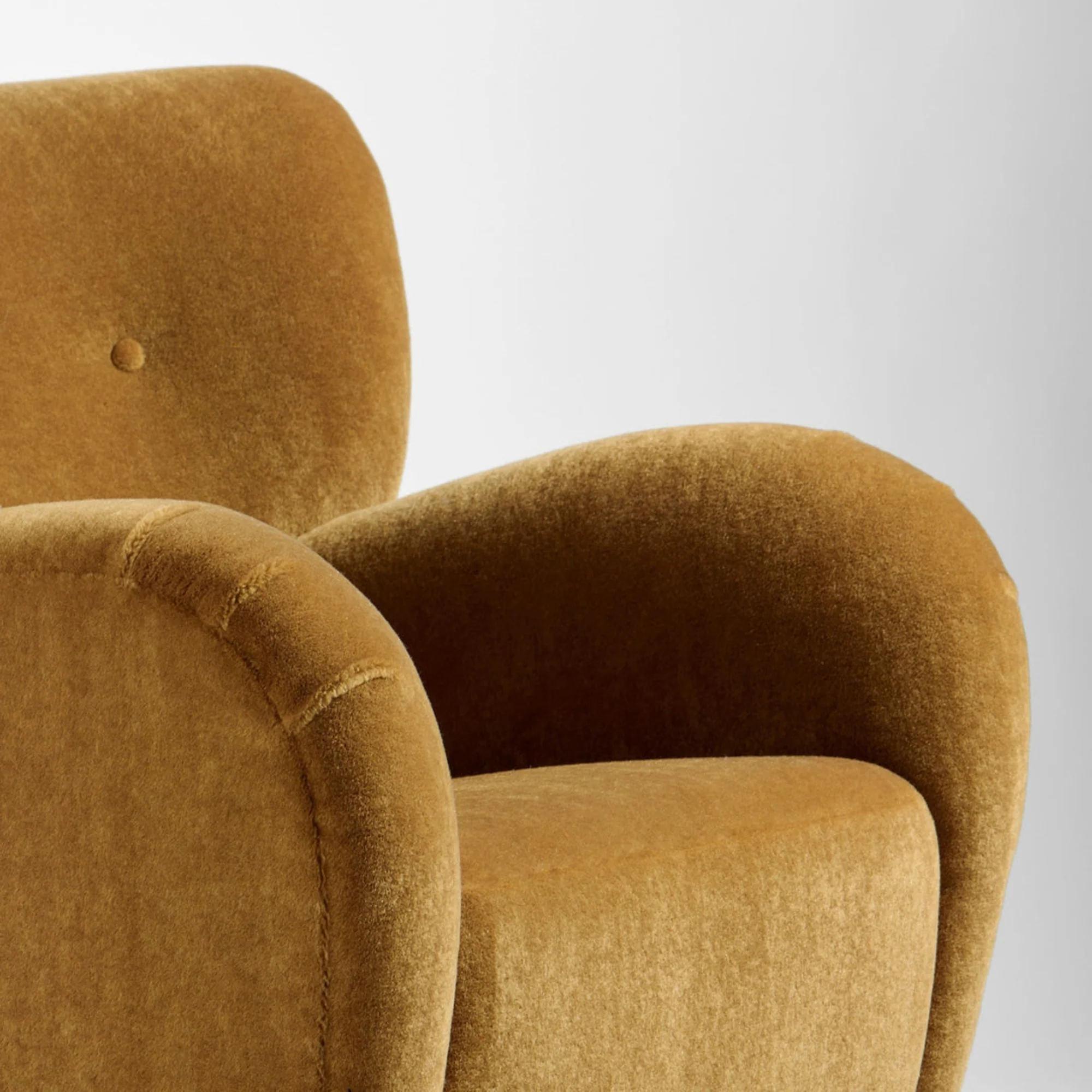 Karu Chair - Mohair - Image 7