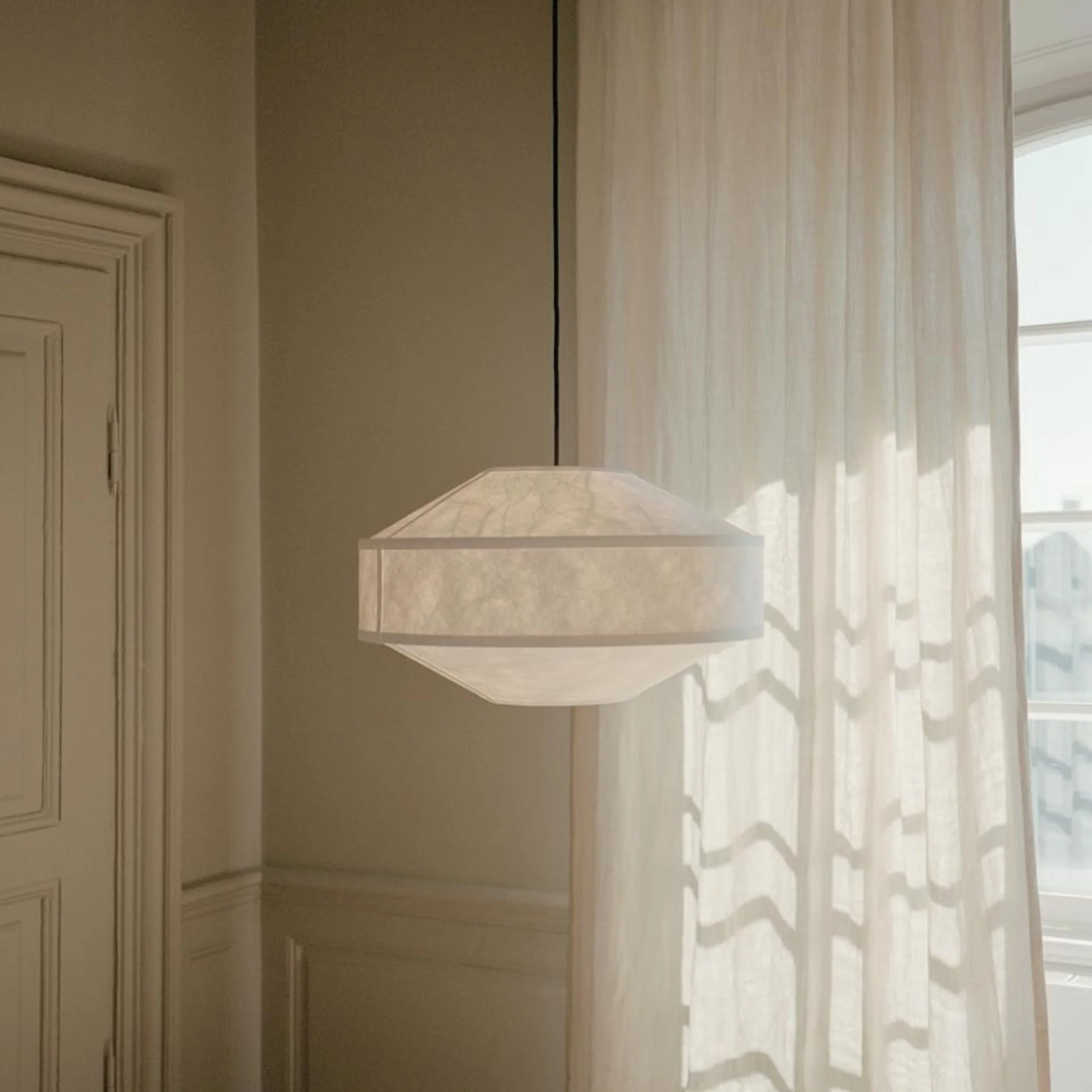 Kite Pendant Lamp - Image 11