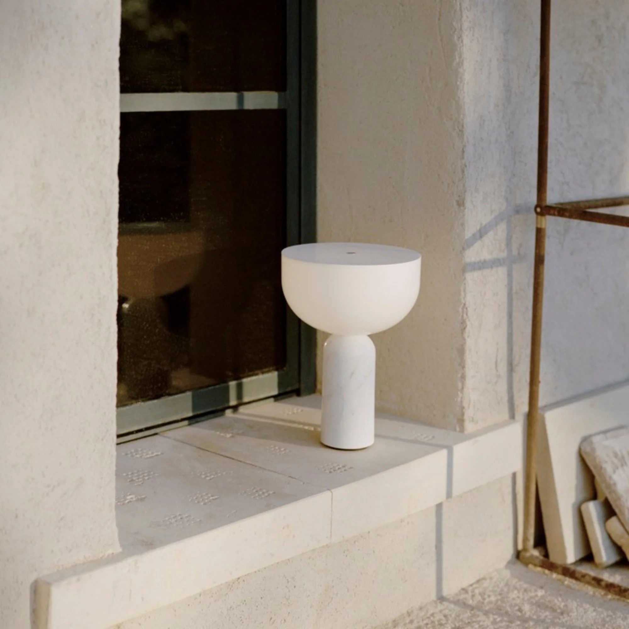Kizu Portable Table Lamp - Image 39