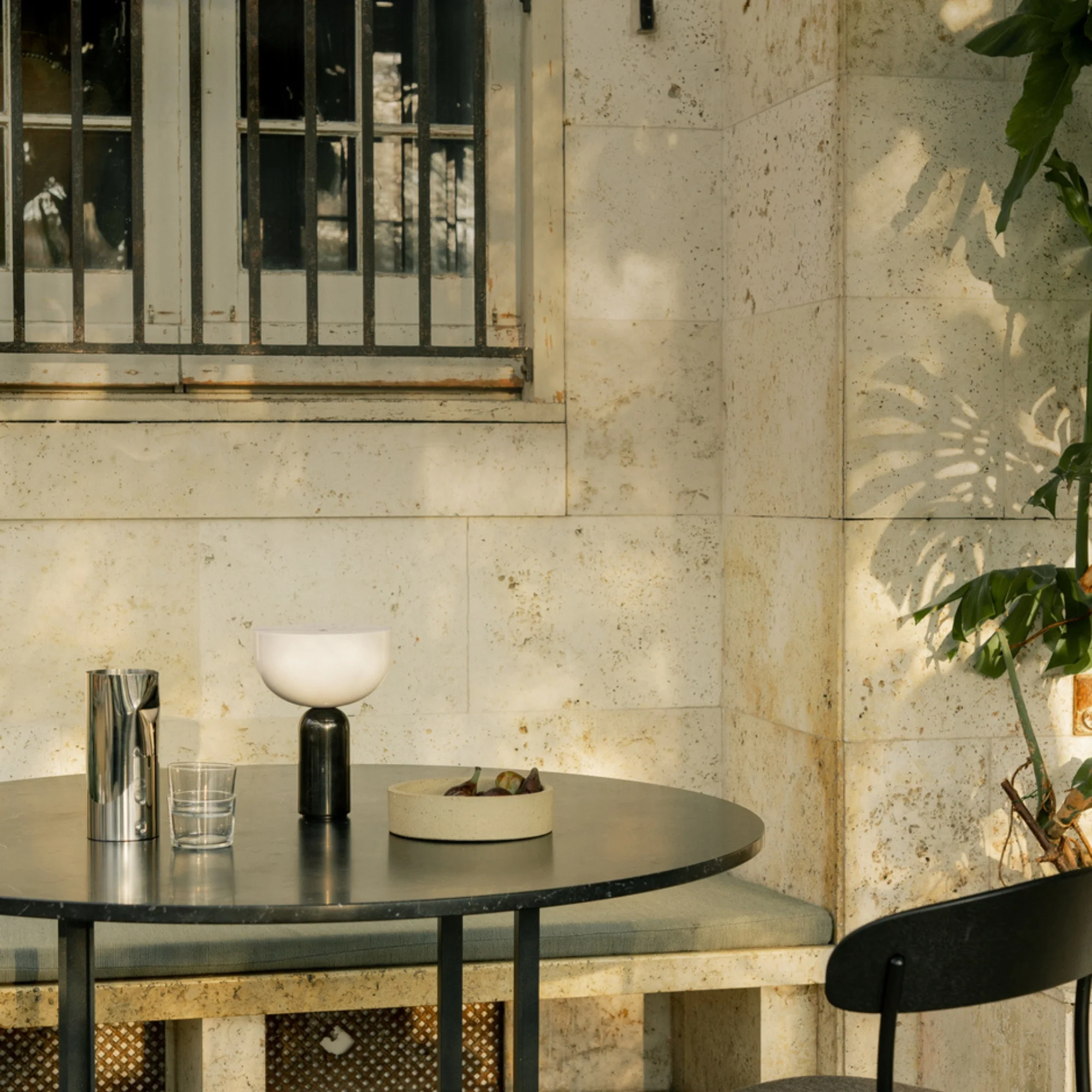 Kizu Portable Table Lamp - Image 4