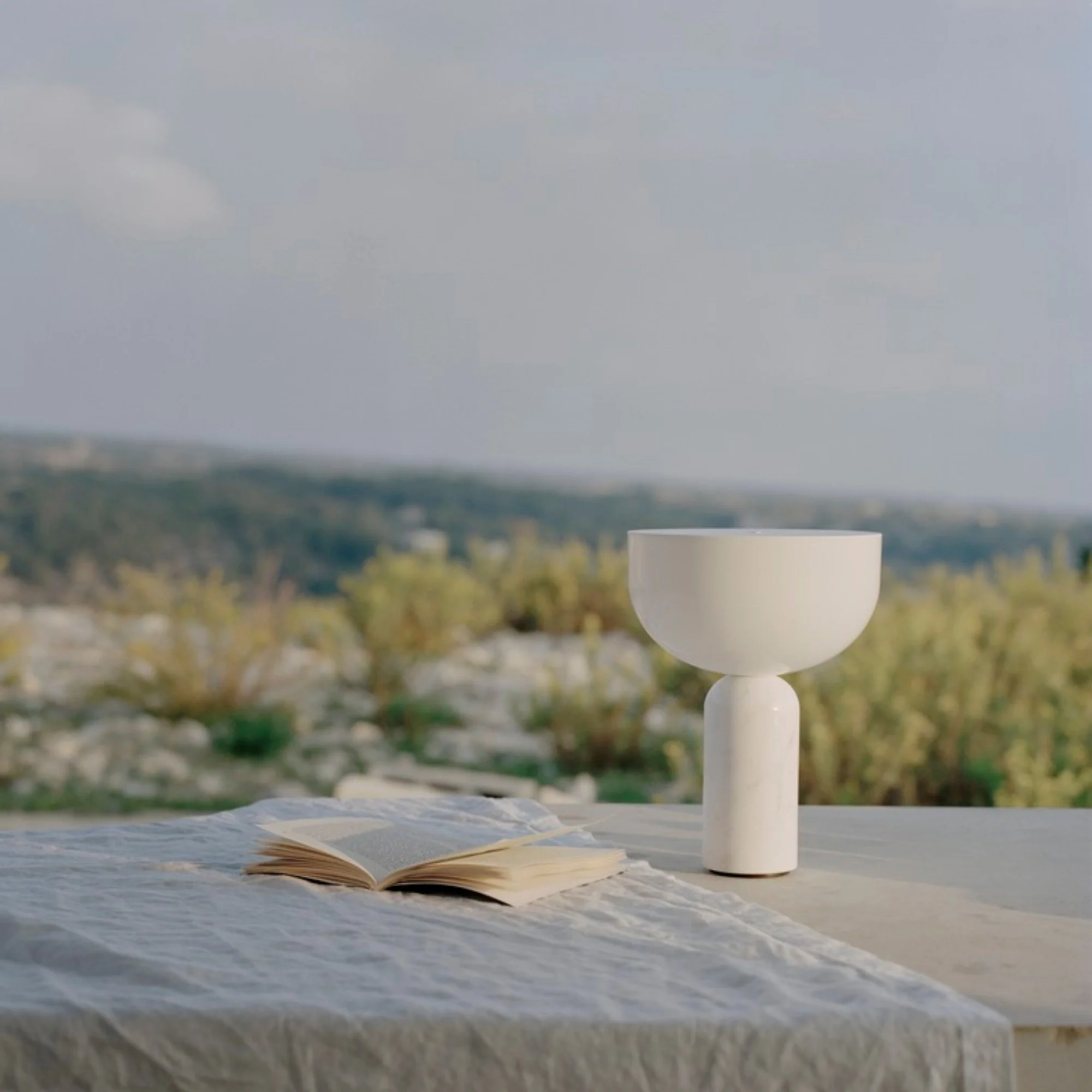 Kizu Portable Table Lamp - Image 40