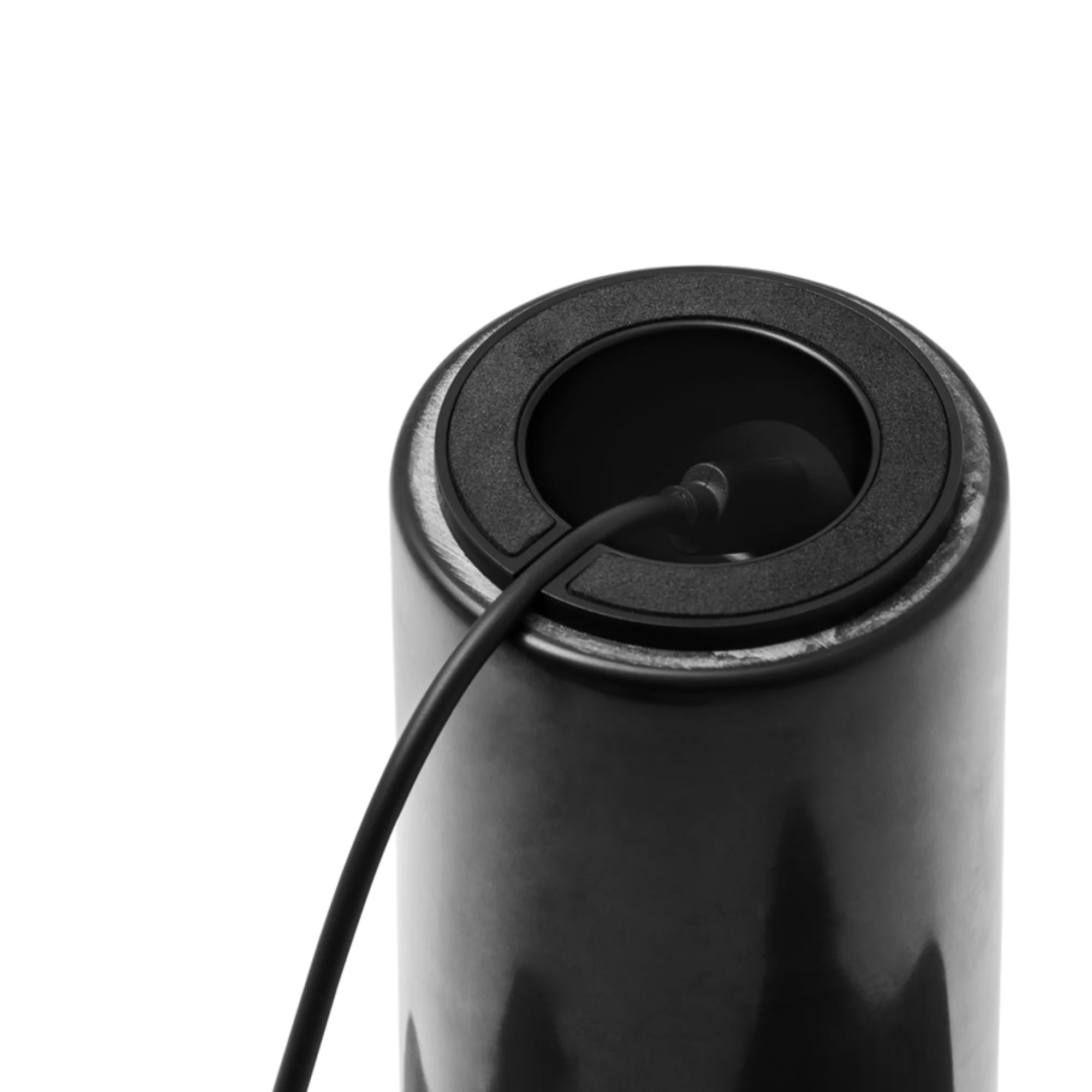 Kizu Portable Table Lamp - Image 9