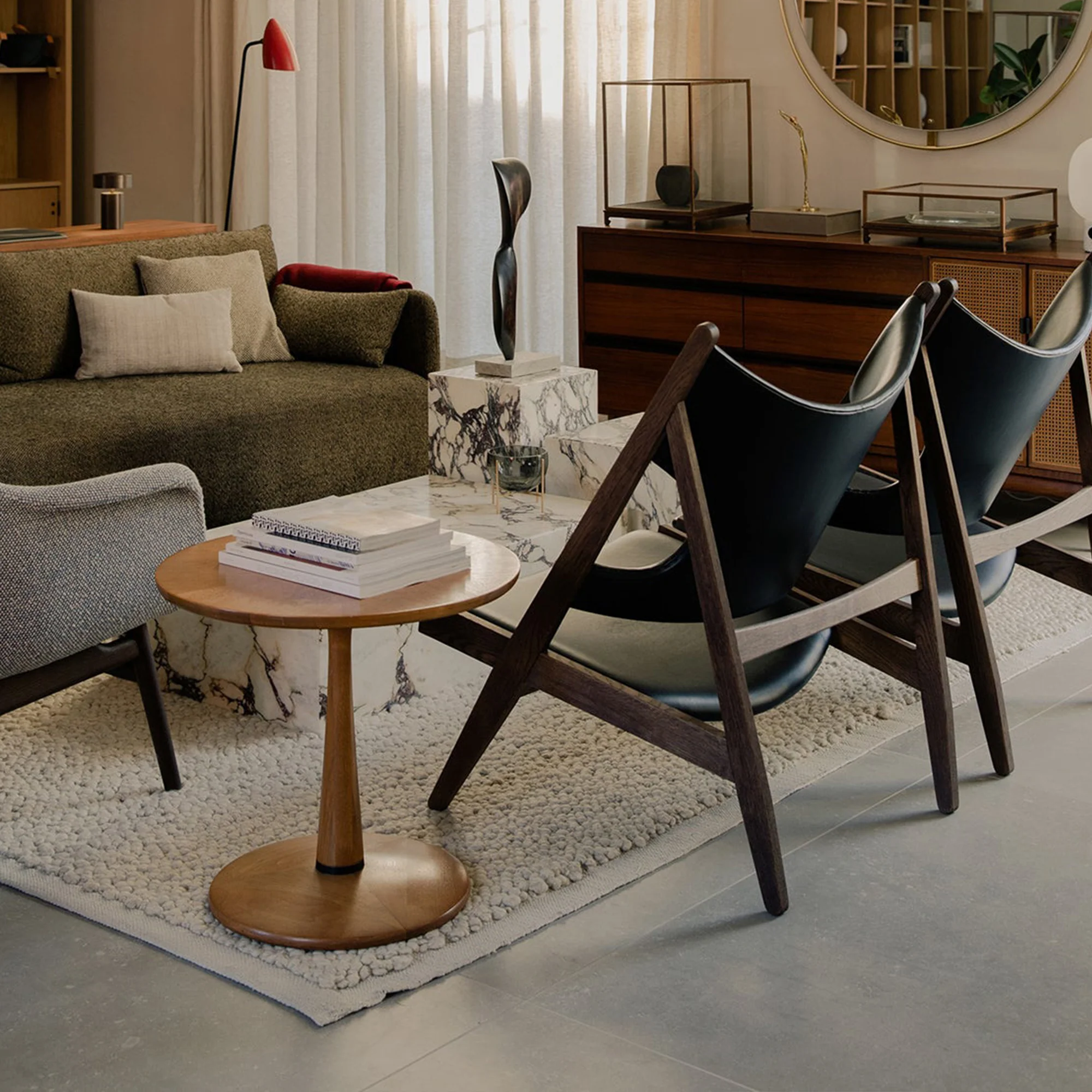 Knitting Chair - Image 9