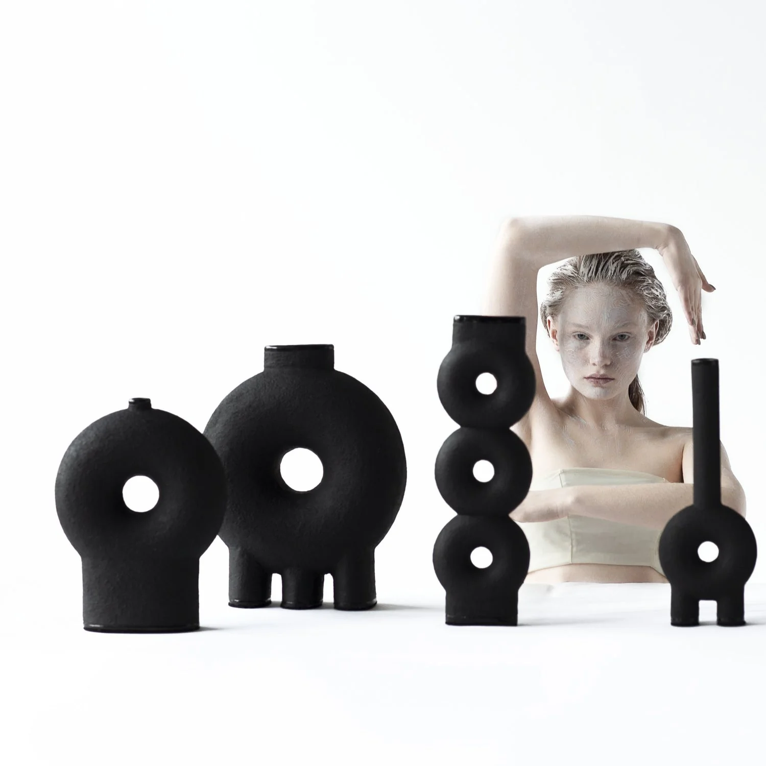 Kumanec Triple Vase - Image 5